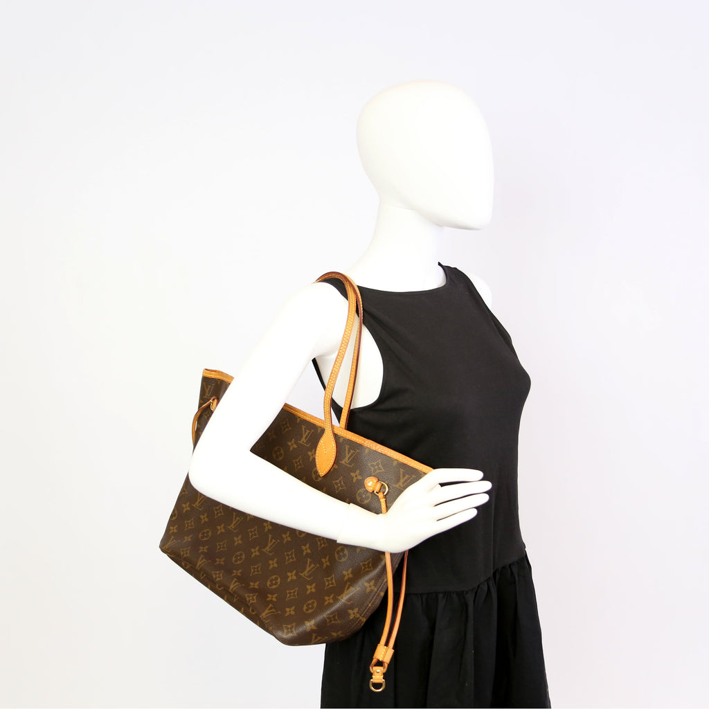 Neverfull MM Monogram