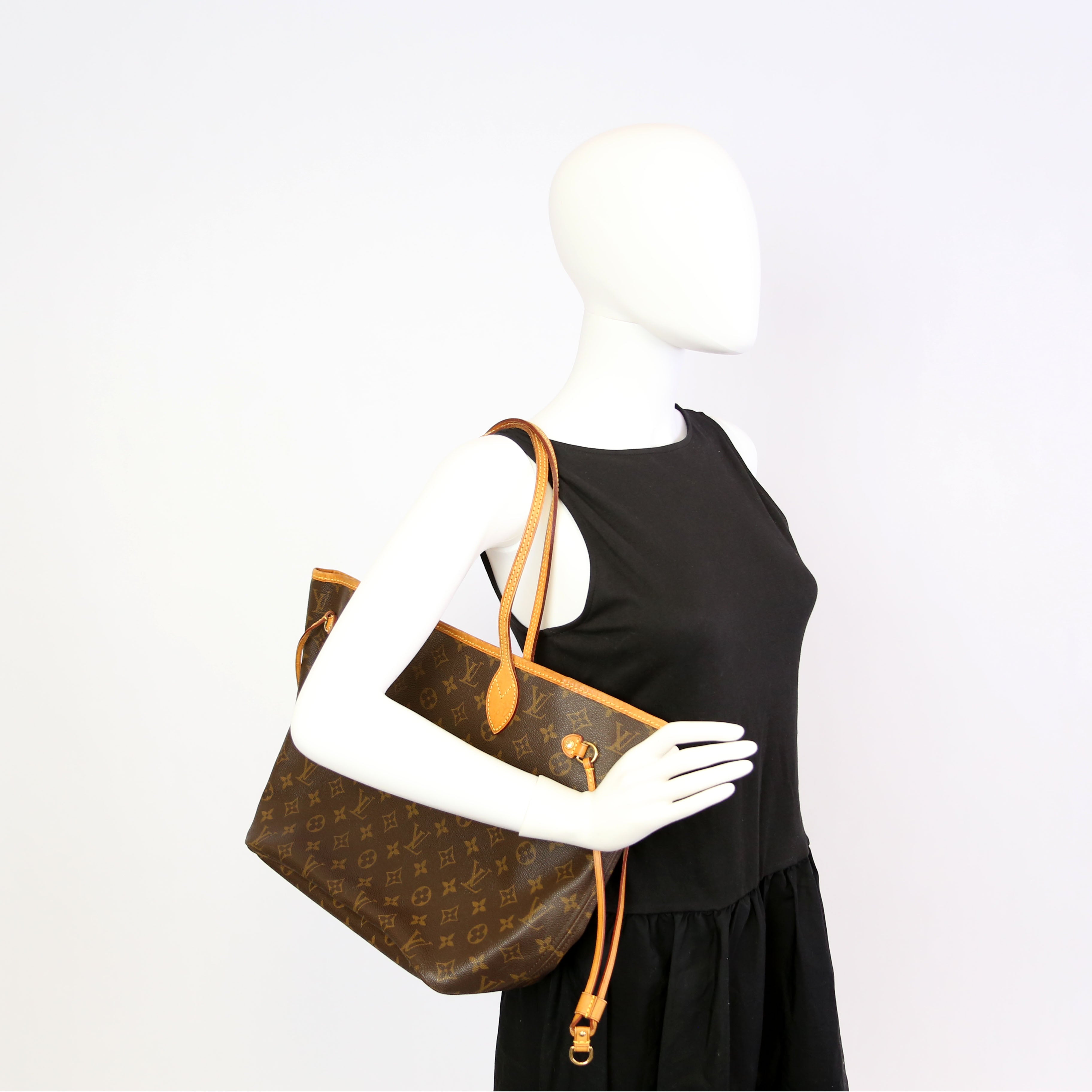 Neverfull MM Monogram