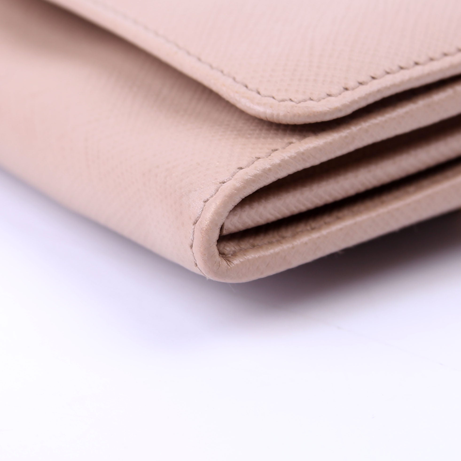 Saffiano Chain Wallet 1MH132 Tan