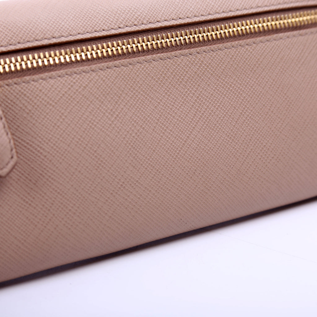 Saffiano Chain Wallet 1MH132 Tan