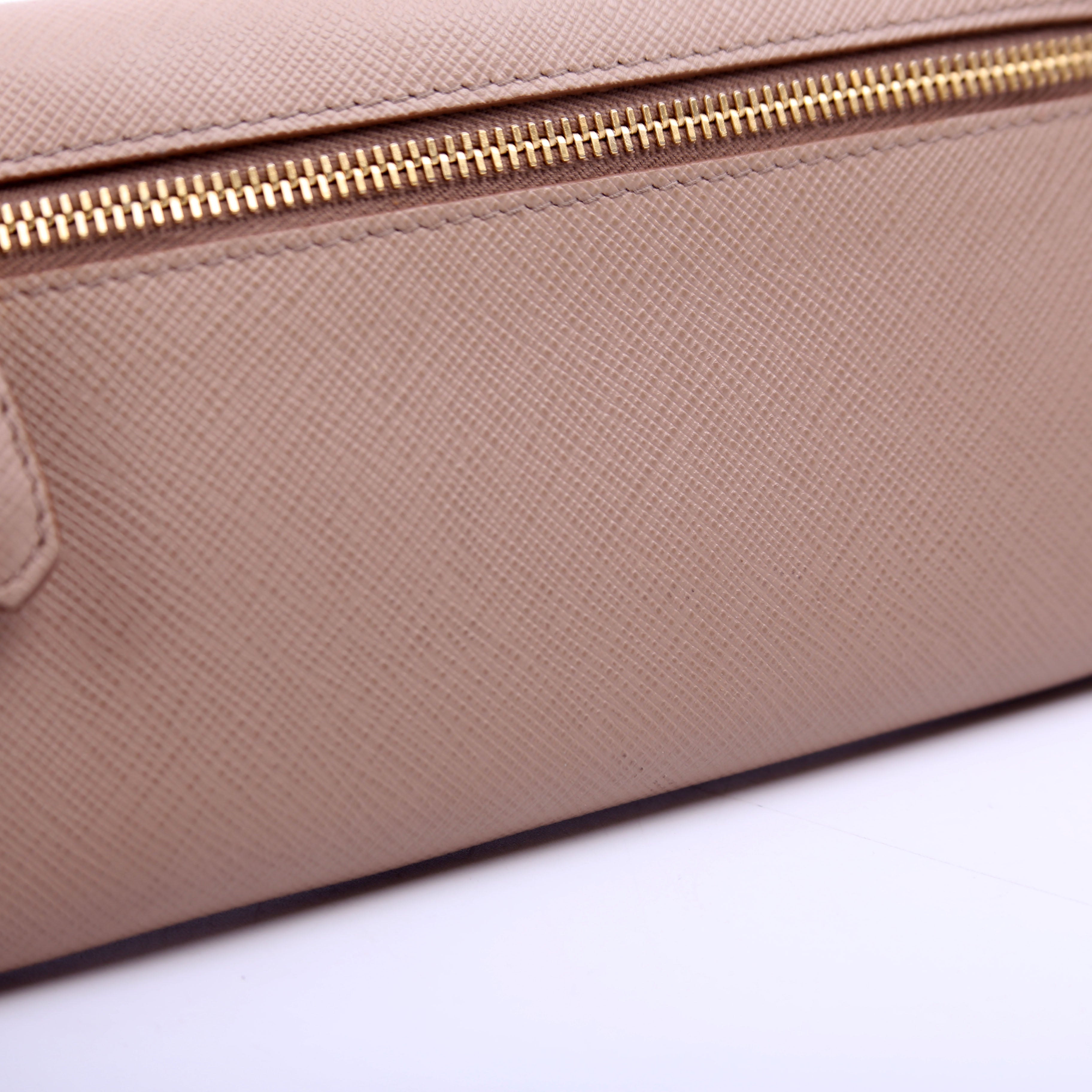 Saffiano Chain Wallet 1MH132 Tan