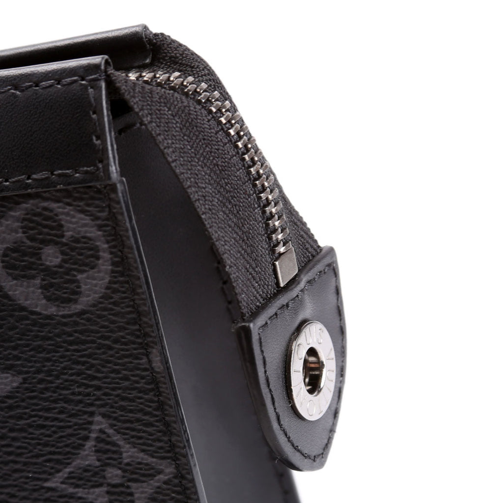 Pochette Voyafe MM Monogram Eclipse Black/Gray