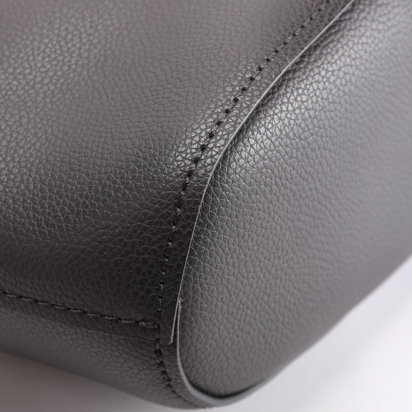Aby Grain Leather Small Tote Black