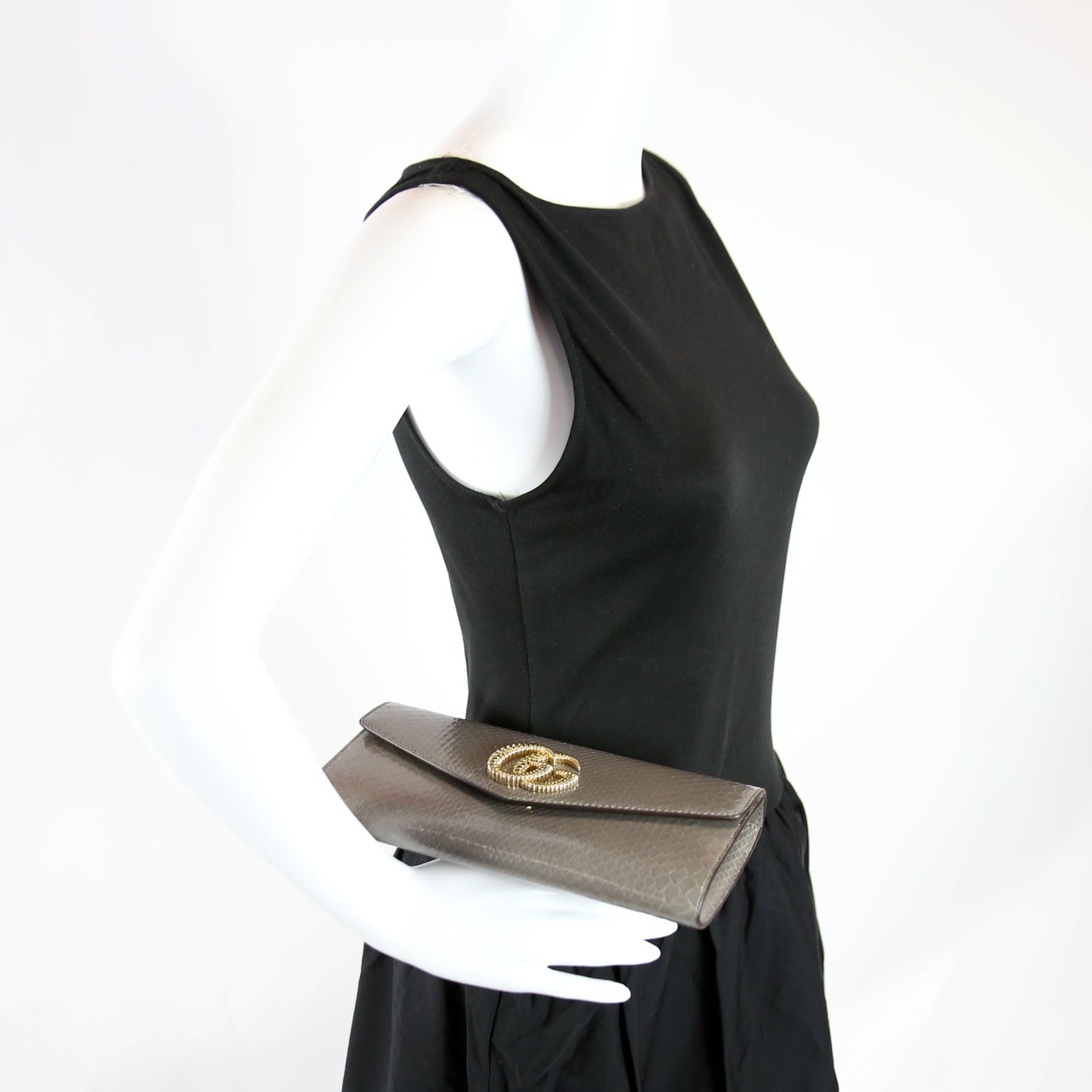 594101 GG Torchon Calfskin Broadway Envelope Clutch Gray