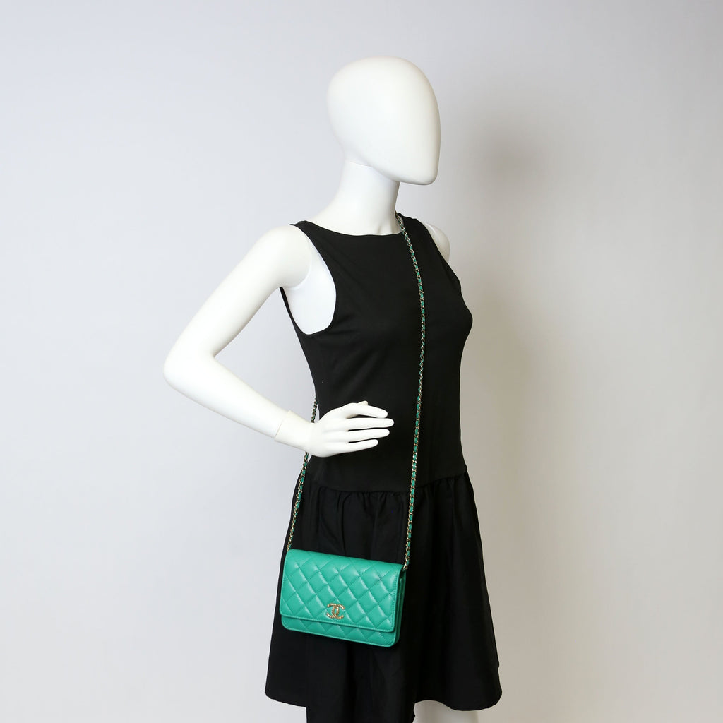 WOC Classic Quilted Caviar RFID Green