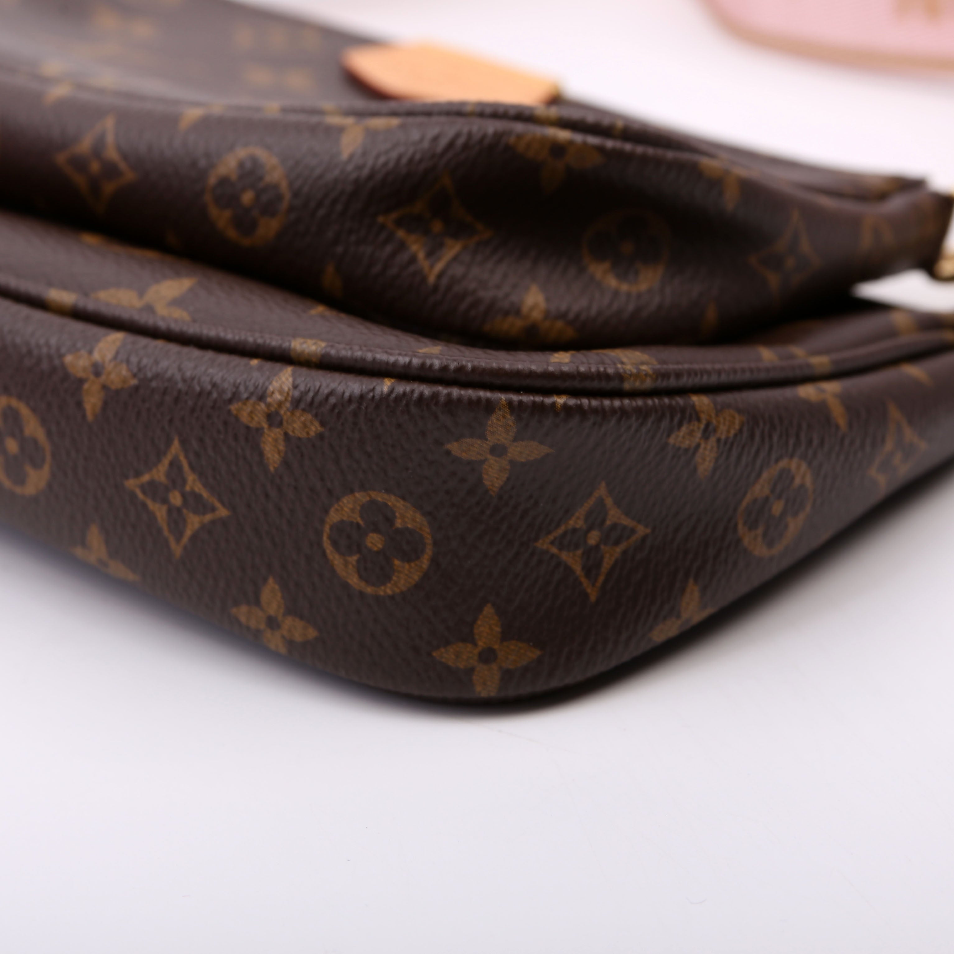 Multi Pochette Monogram Pink