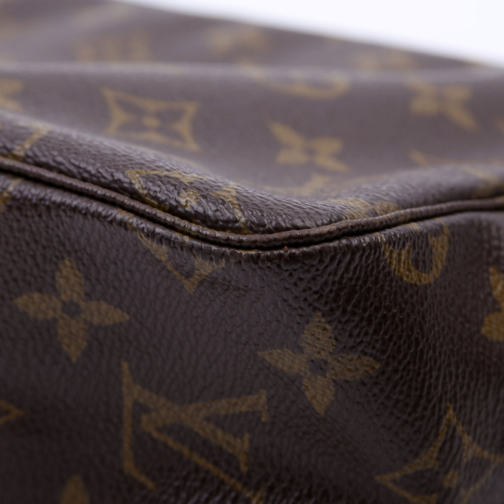 Trousse Toilette 28 Monogram