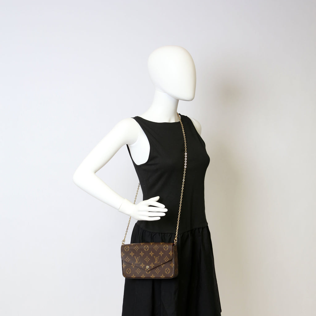 Pochette Felicie Monogram