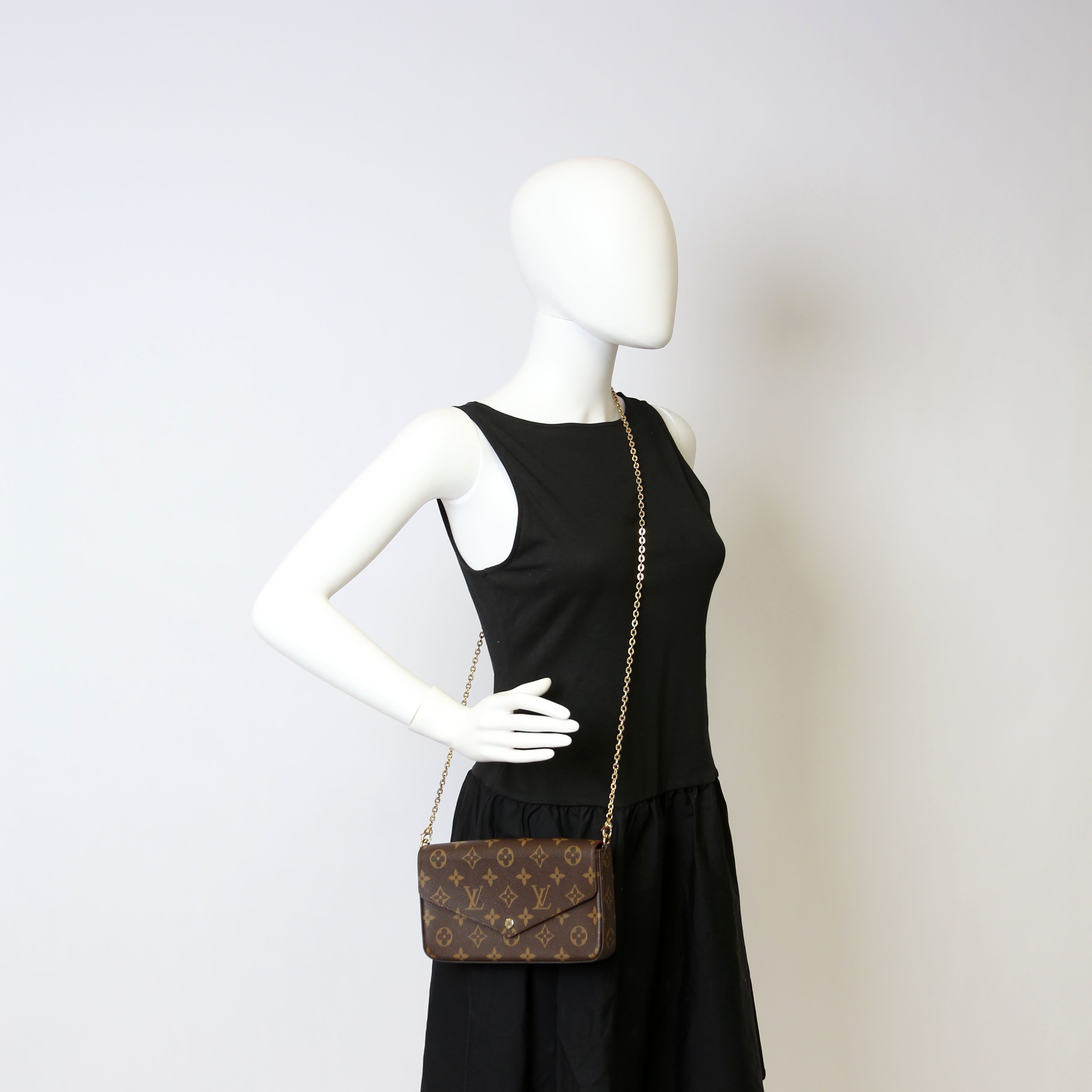 Pochette Felicie Monogram