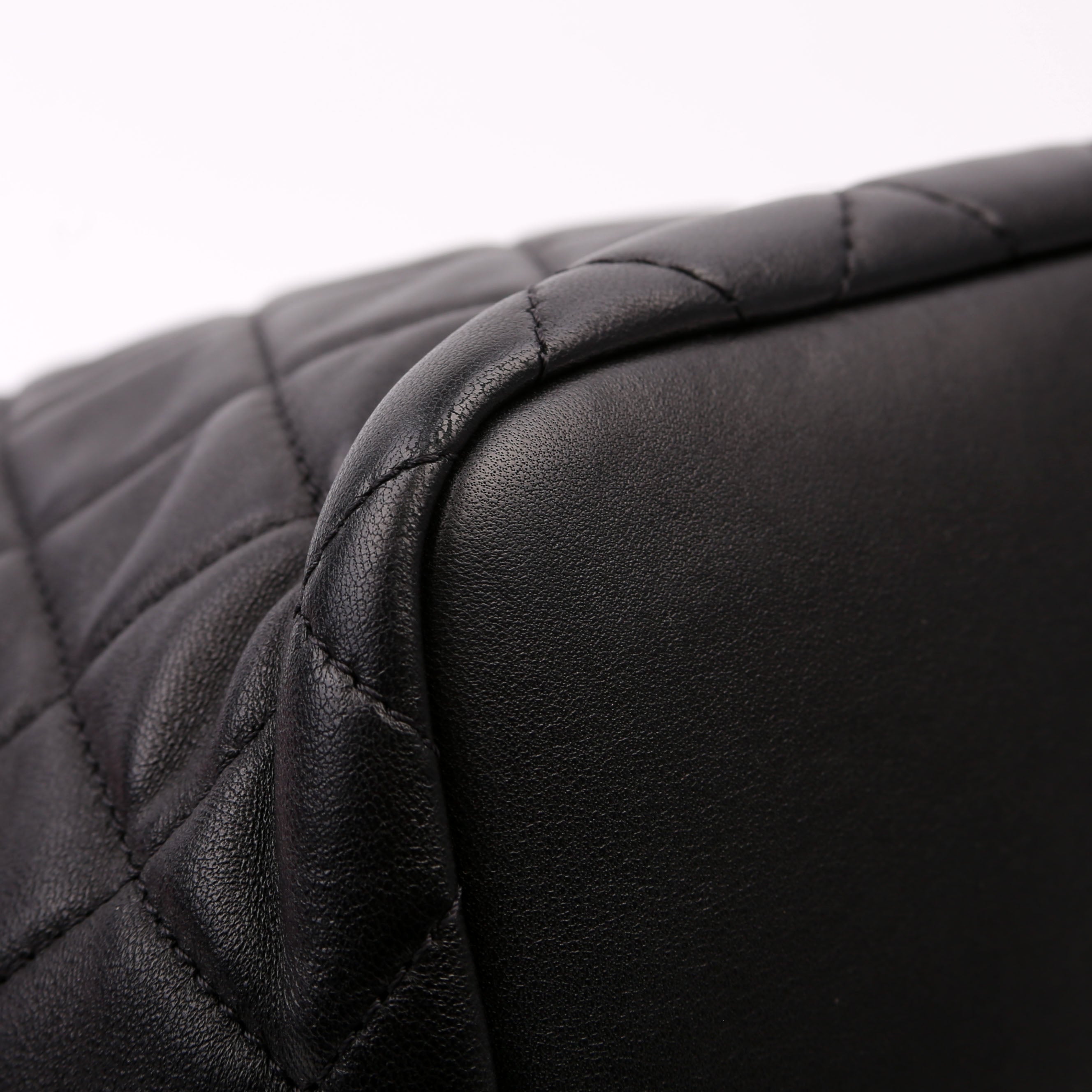 Perfect Meeting Hobo Lambskin 29M Black