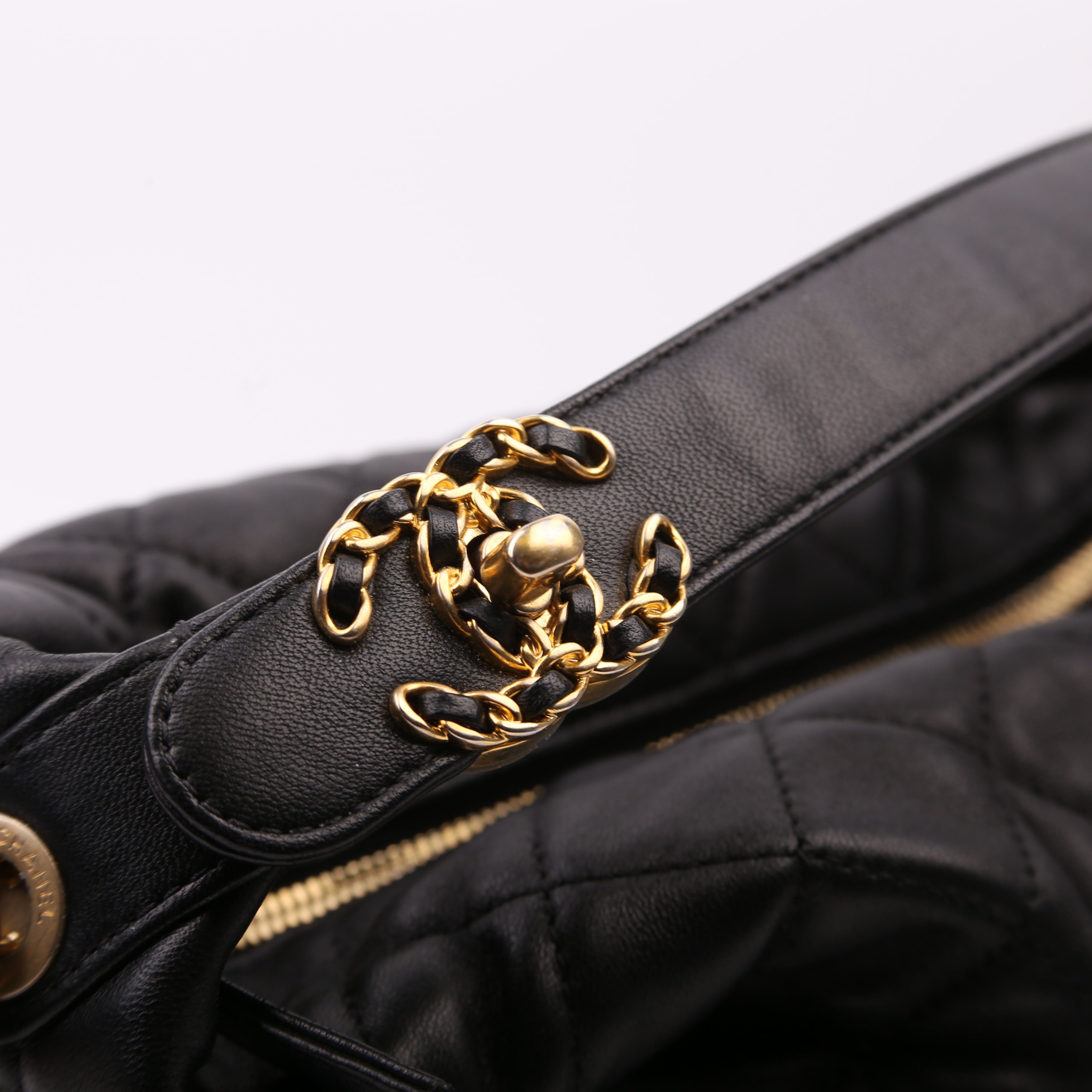 Perfect Meeting Hobo Lambskin 29M Black