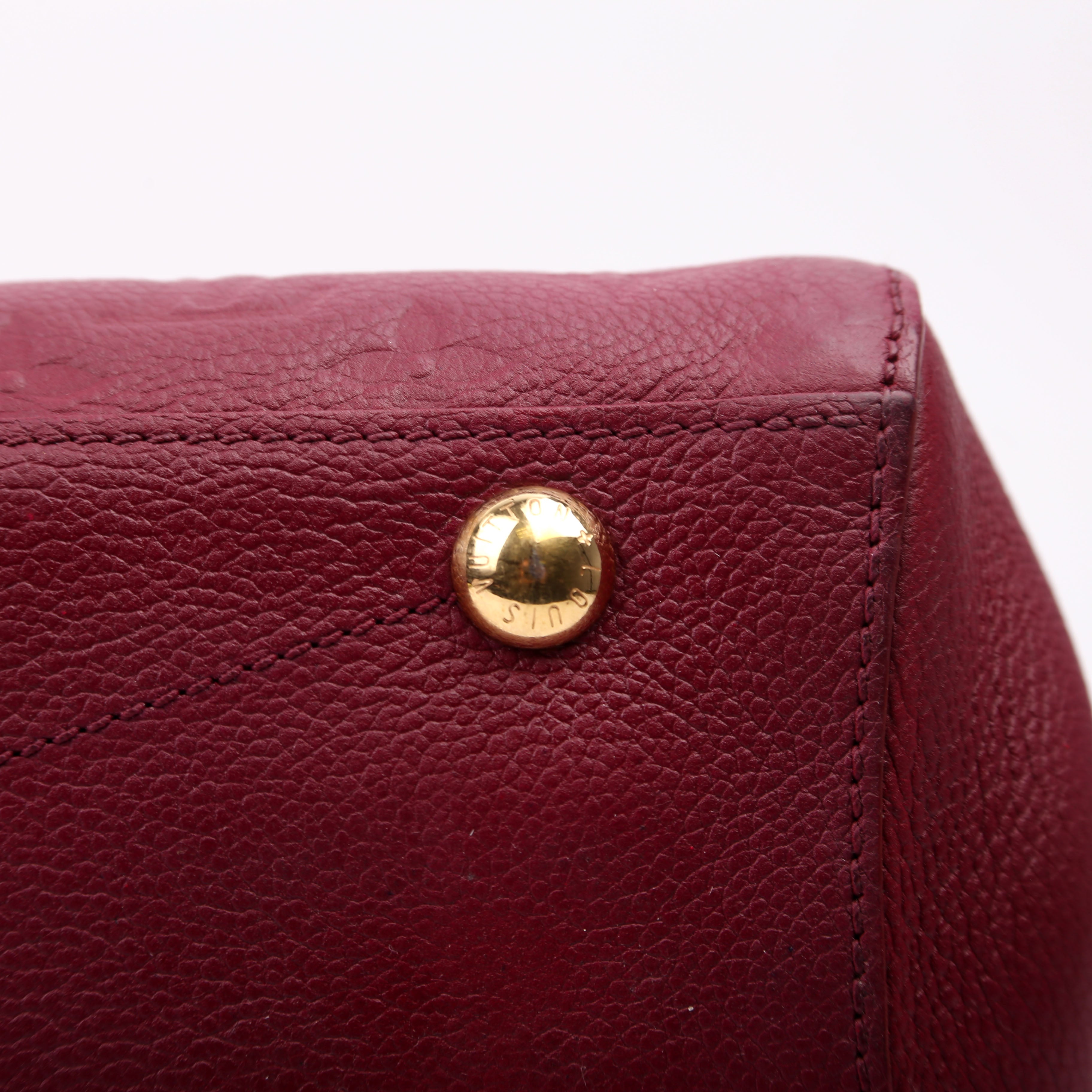 Montaigne MM Empreinte Berry