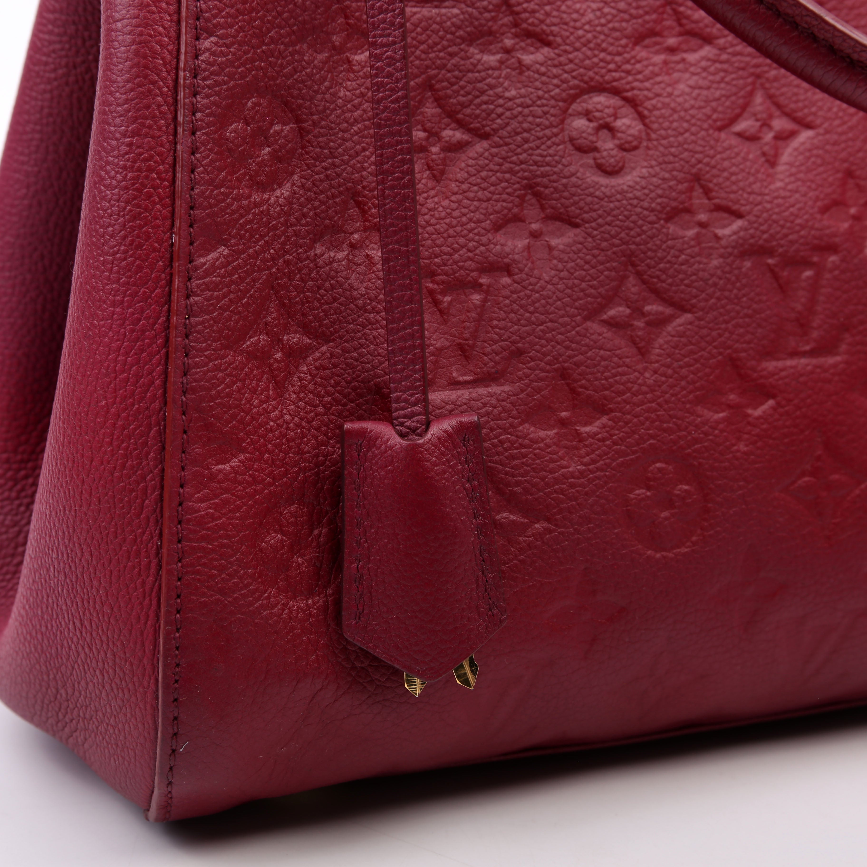 Montaigne MM Empreinte Berry