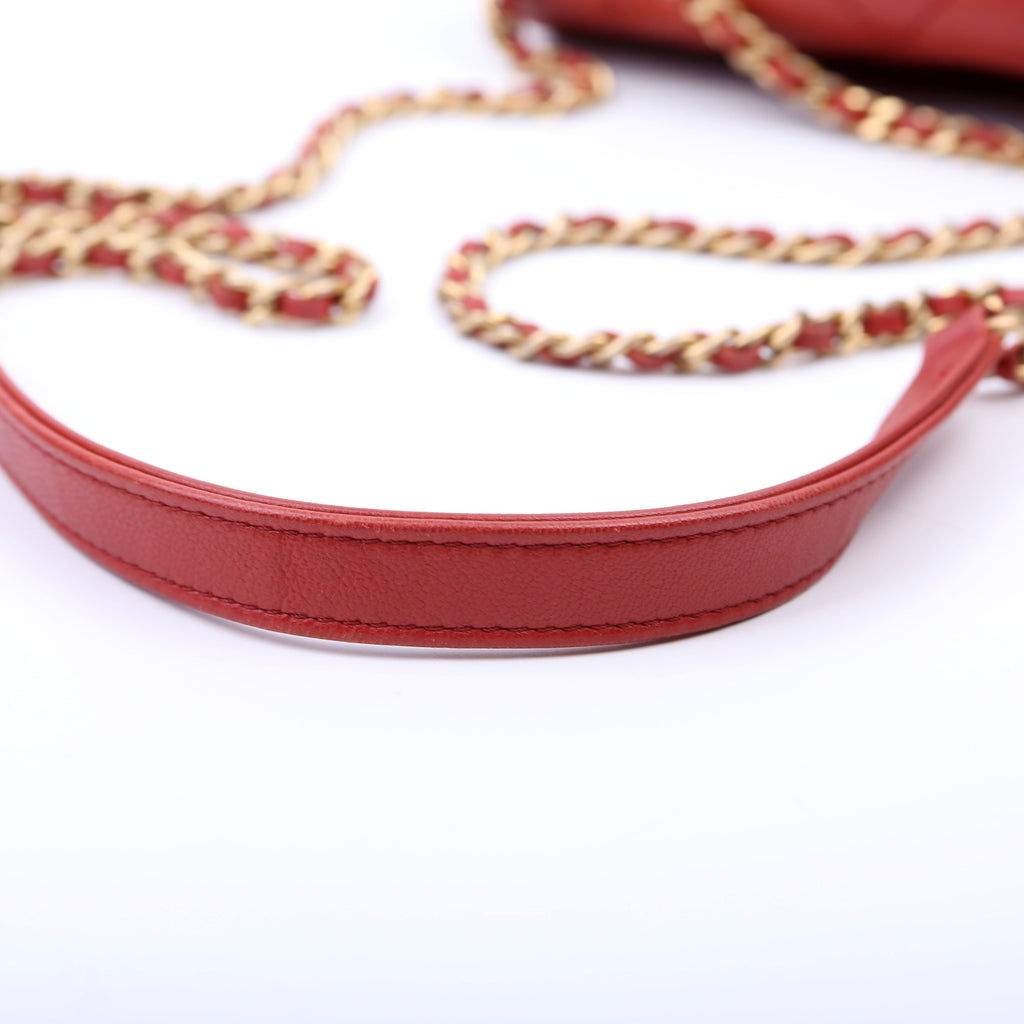 Vintage Flap Bag Medium Lambskin 20M Red