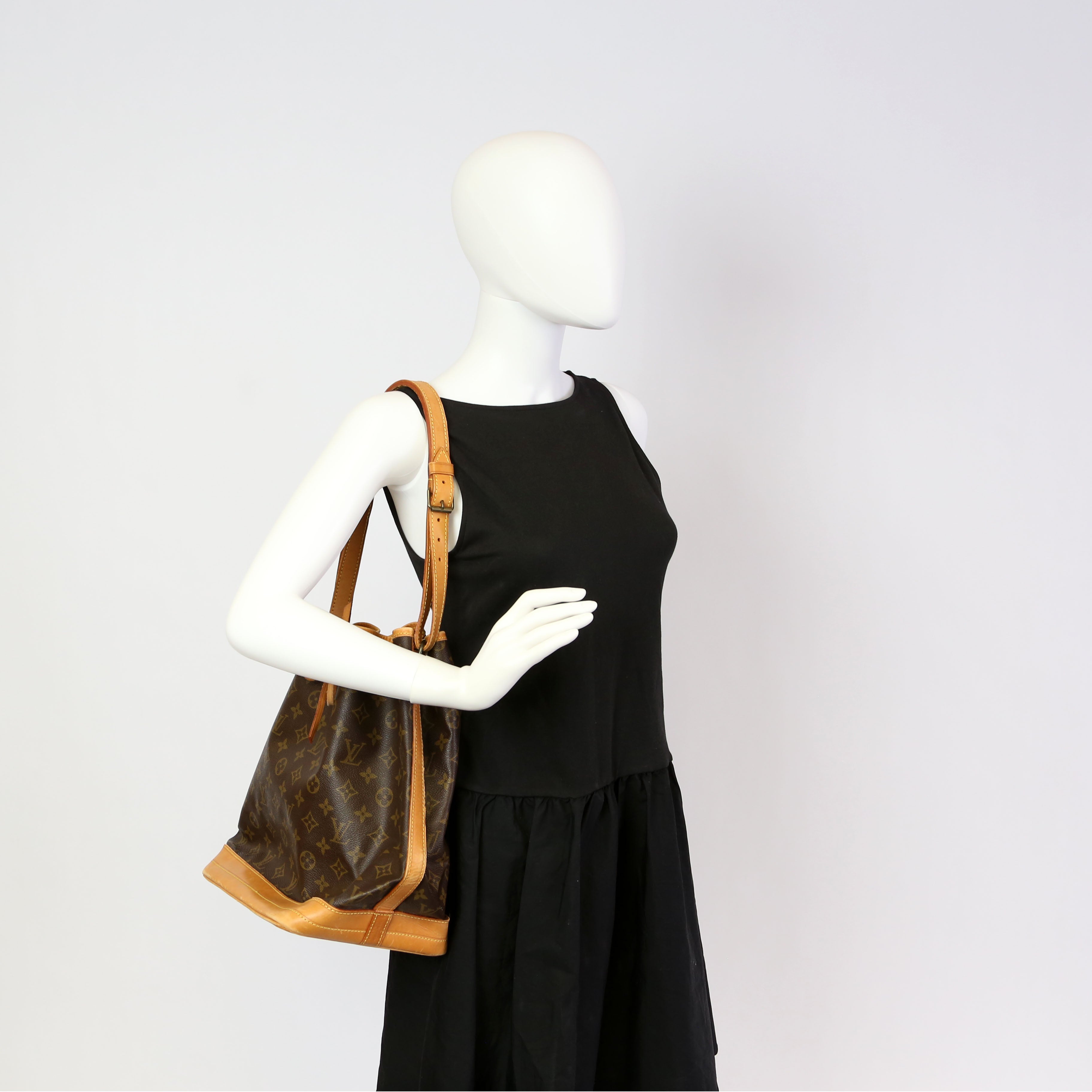 Noe Monogram Vintage