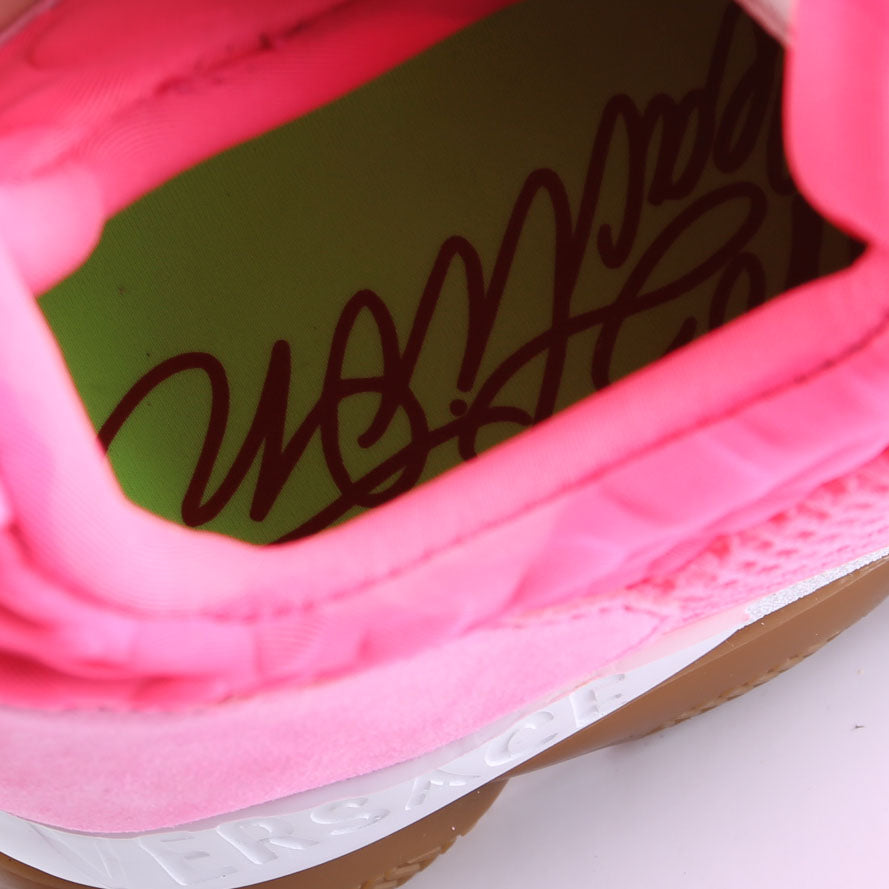 Chain Reaction Sneakers Size 41 Pink