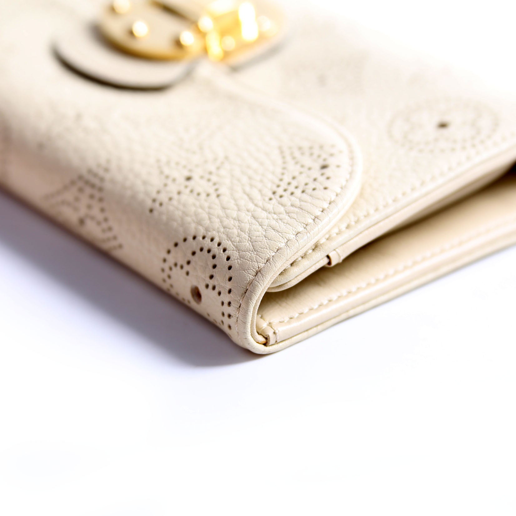 Amelia Wallet Mahina Cream
