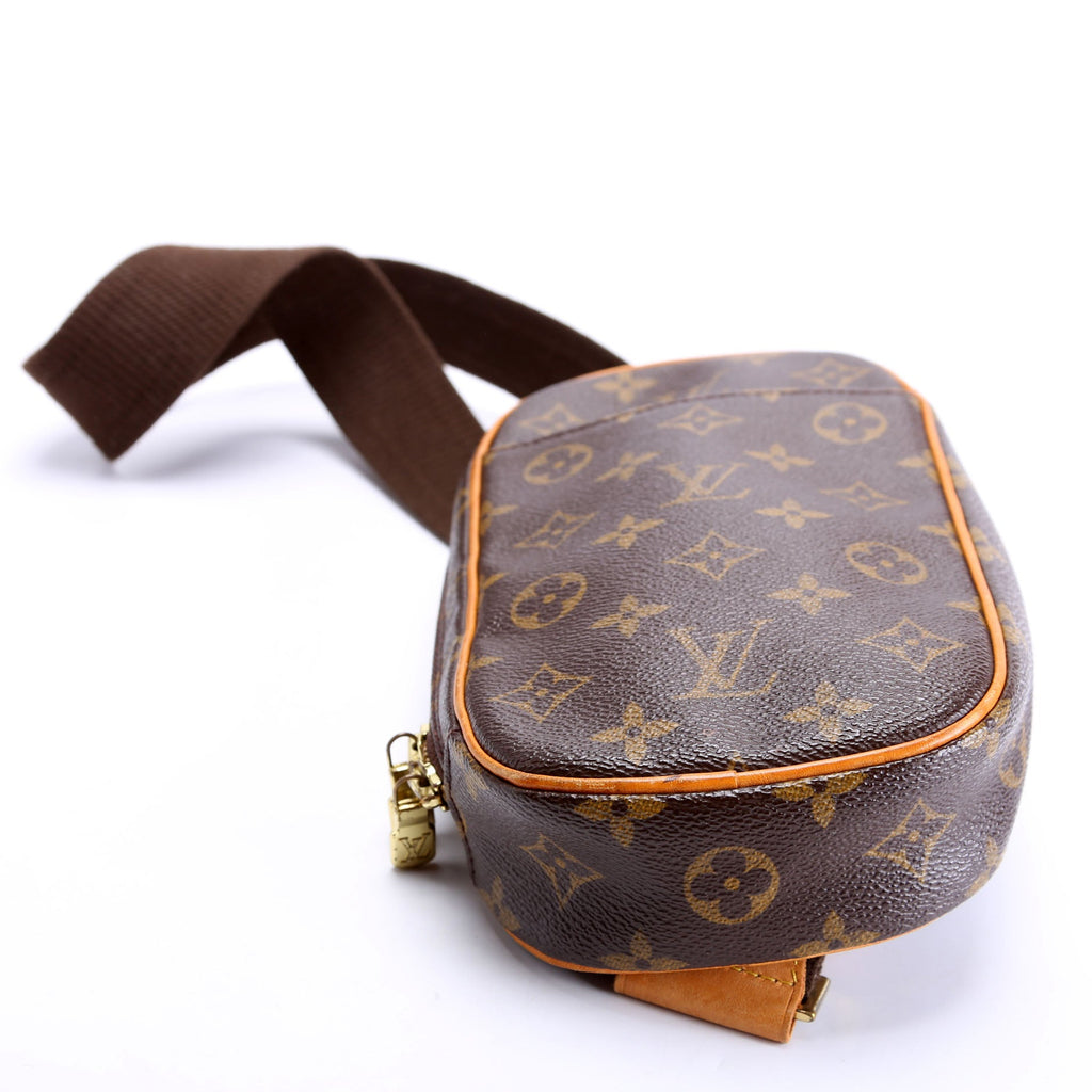 Pochette Gange Monogram