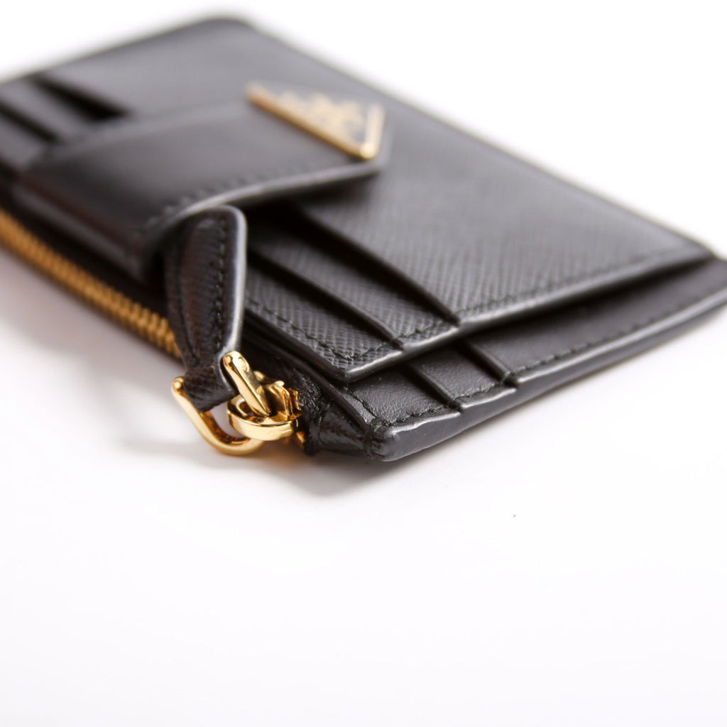 1MC038 Saffiano Triangle Logo Zip Card Case Black
