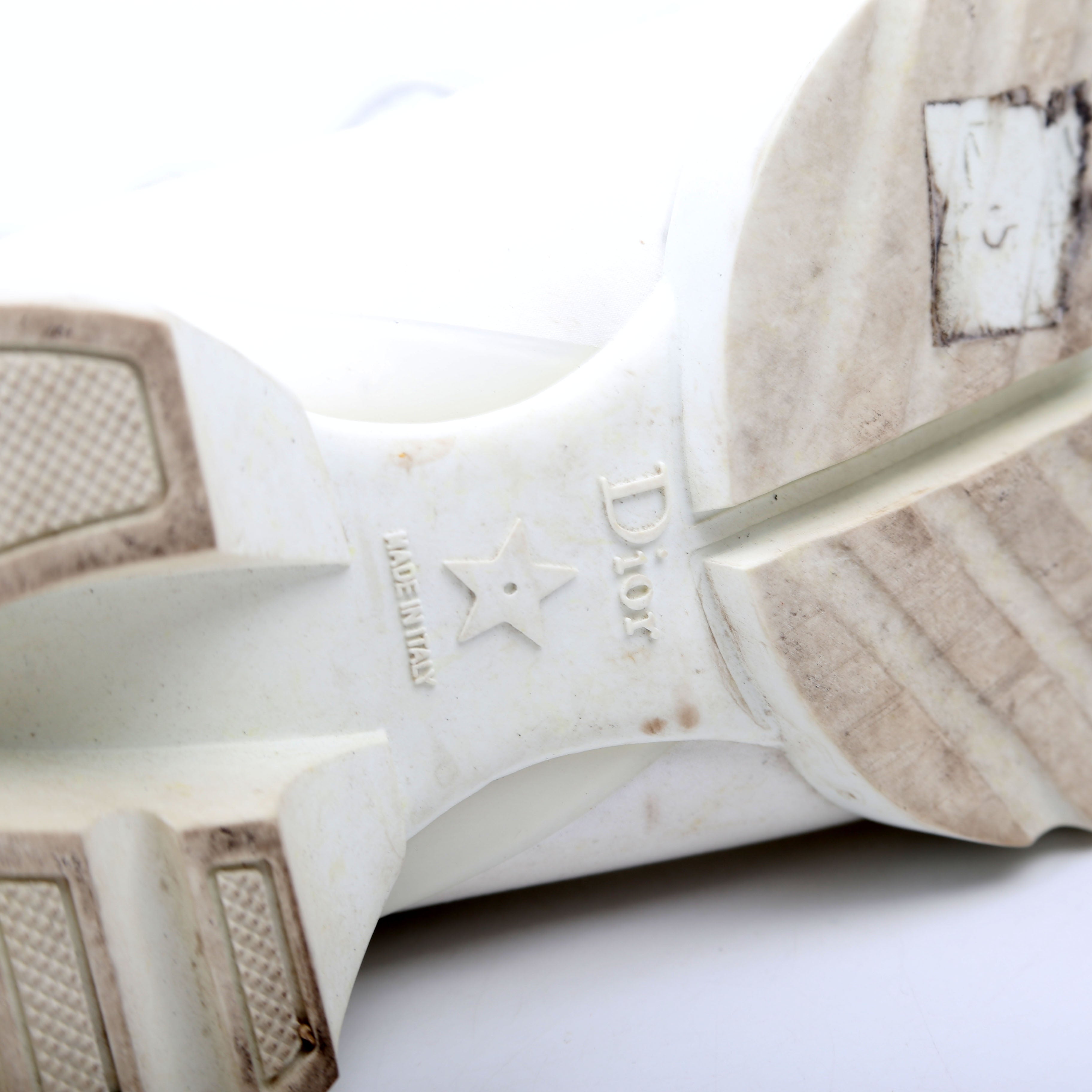 Dior D-Connect Sneakers Size 37.5 White