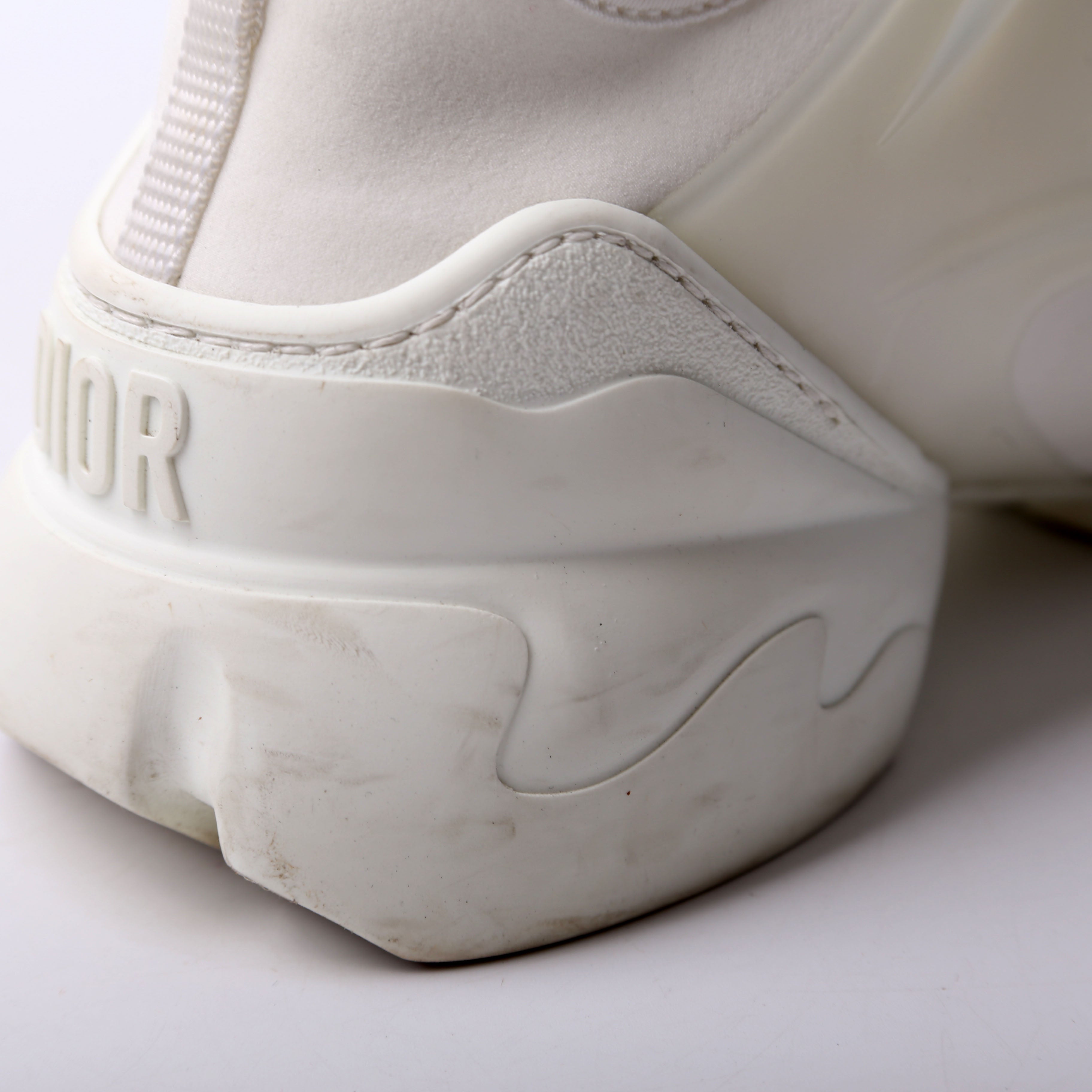 Dior D-Connect Sneakers Size 37.5 White
