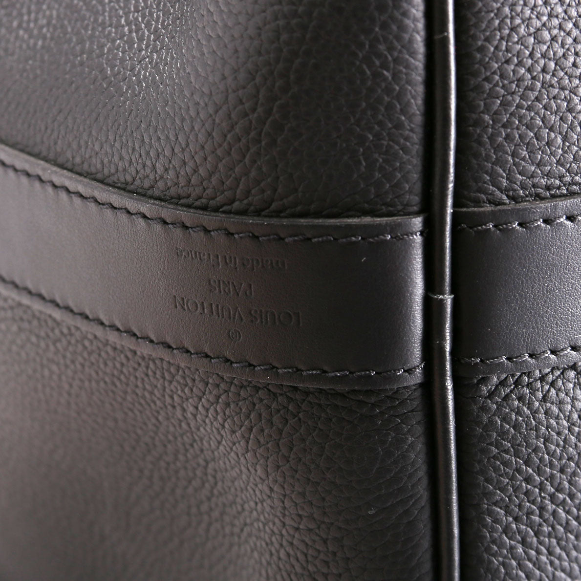 Keepall 50 Bandouliere Aerogram Leather Black