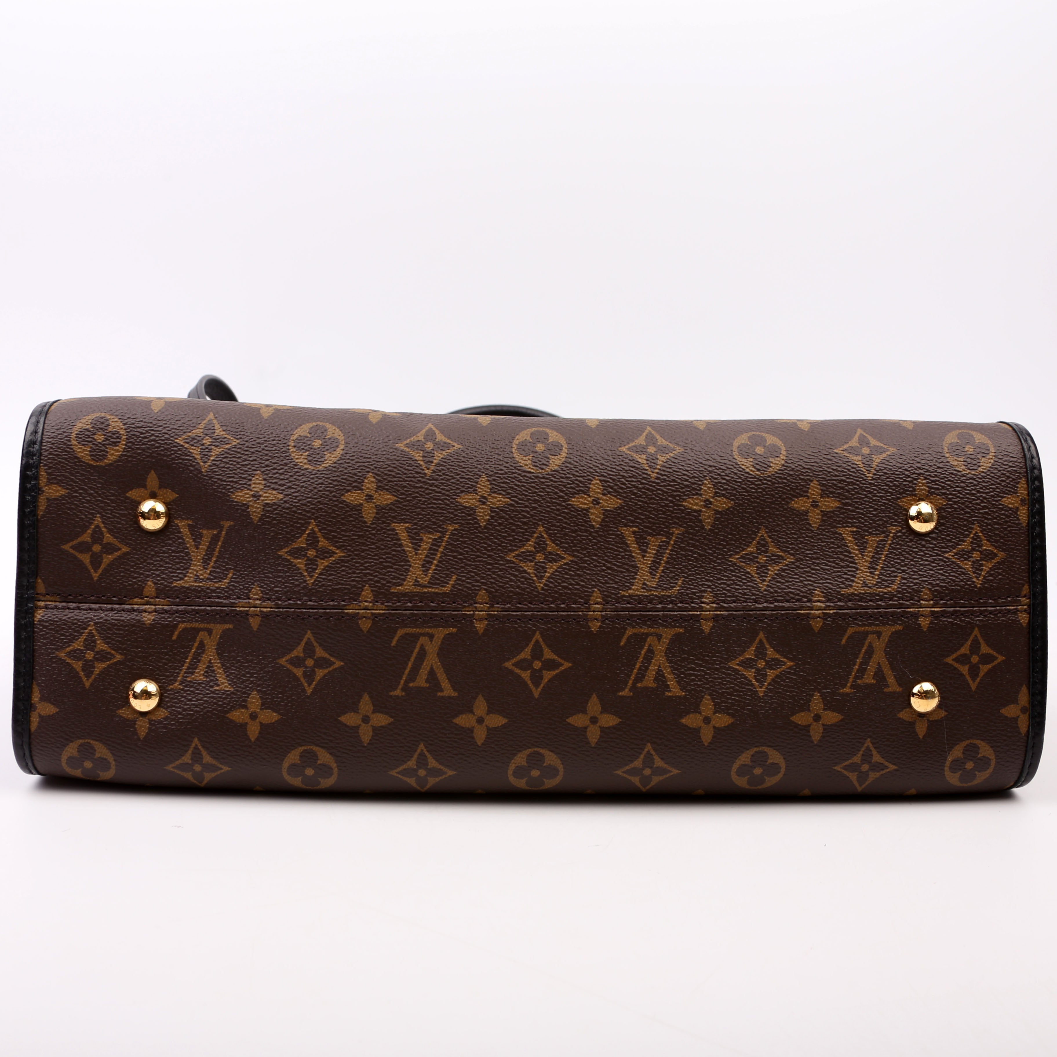 Popincourt NM MM Monogram