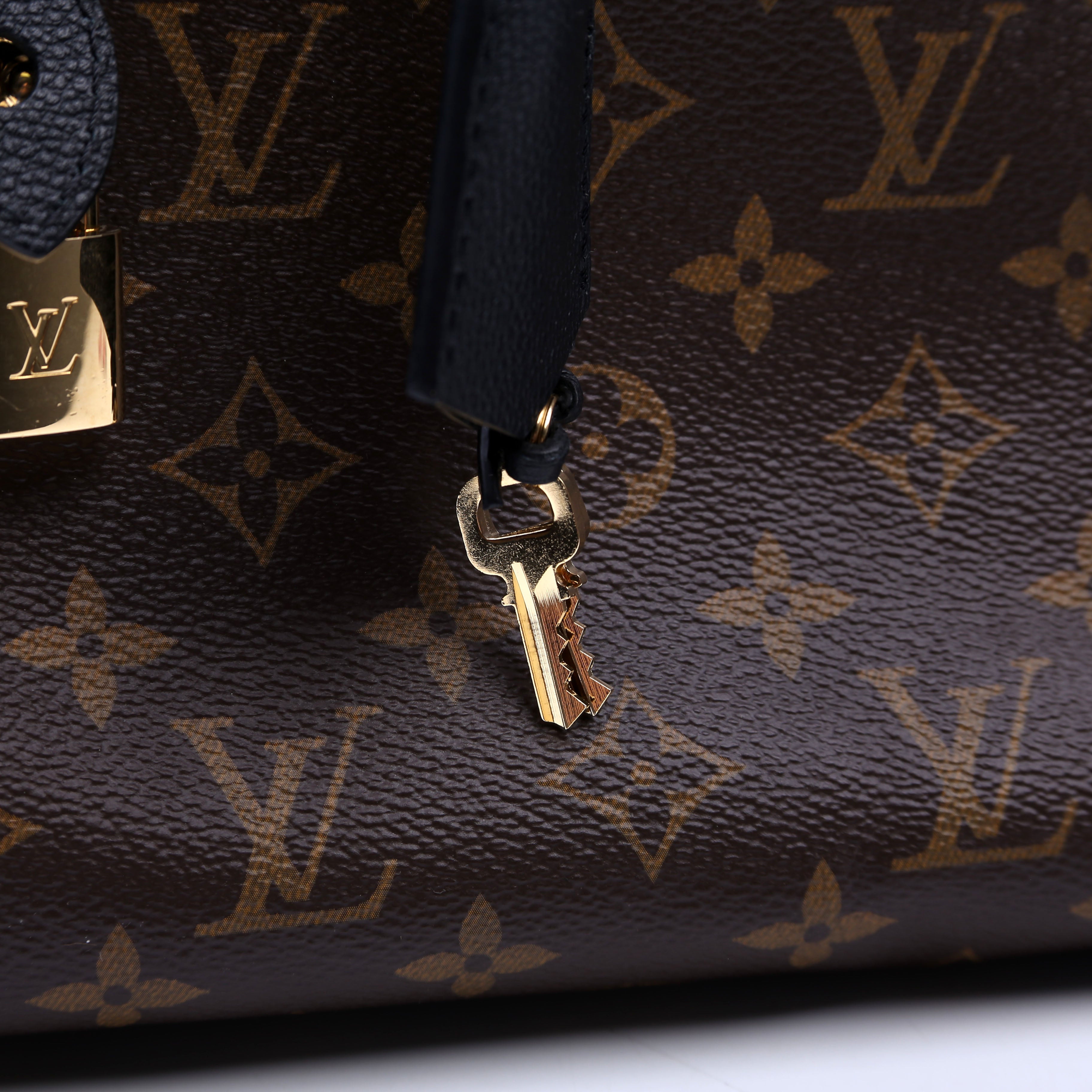 Popincourt NM MM Monogram