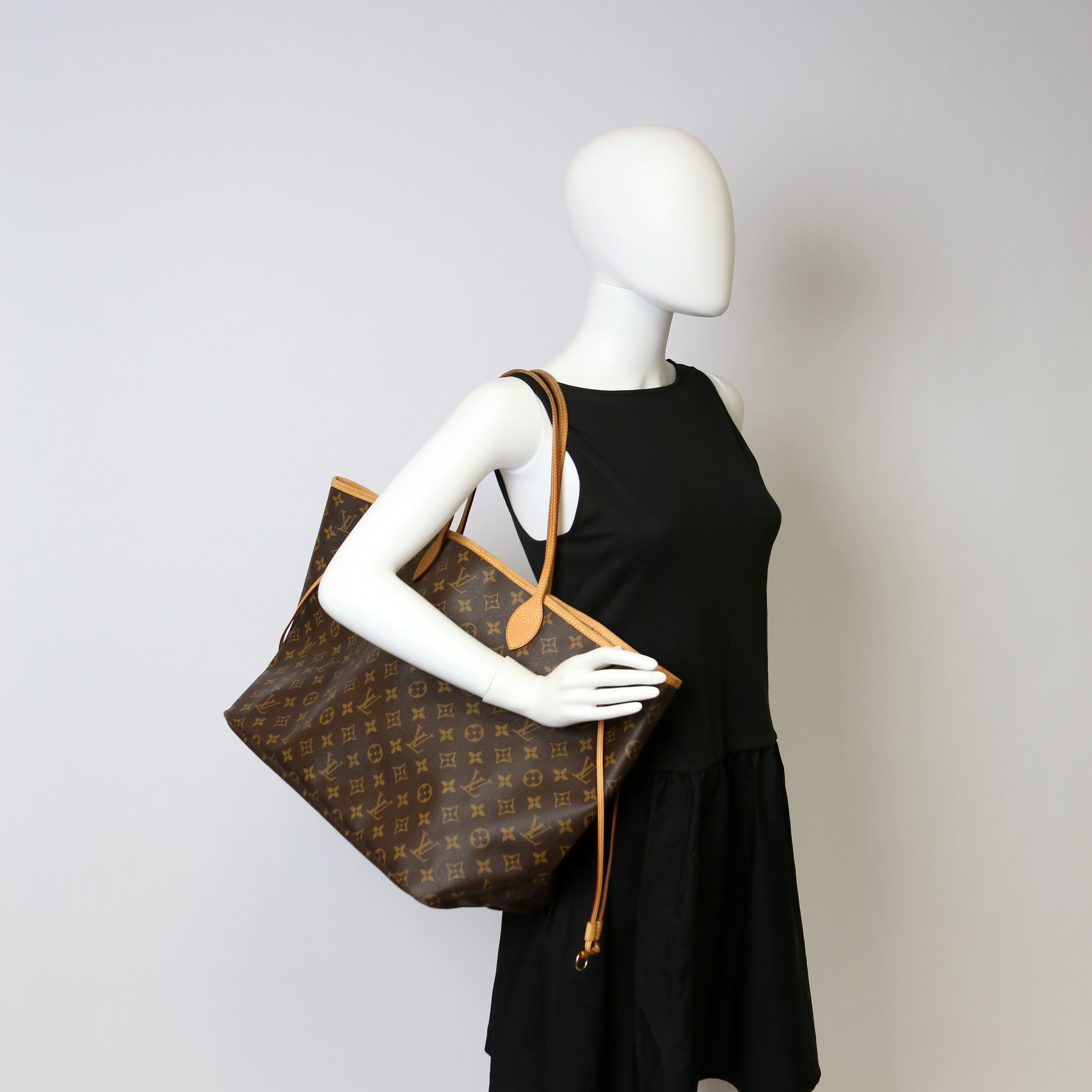 Neverfull GM Monogram