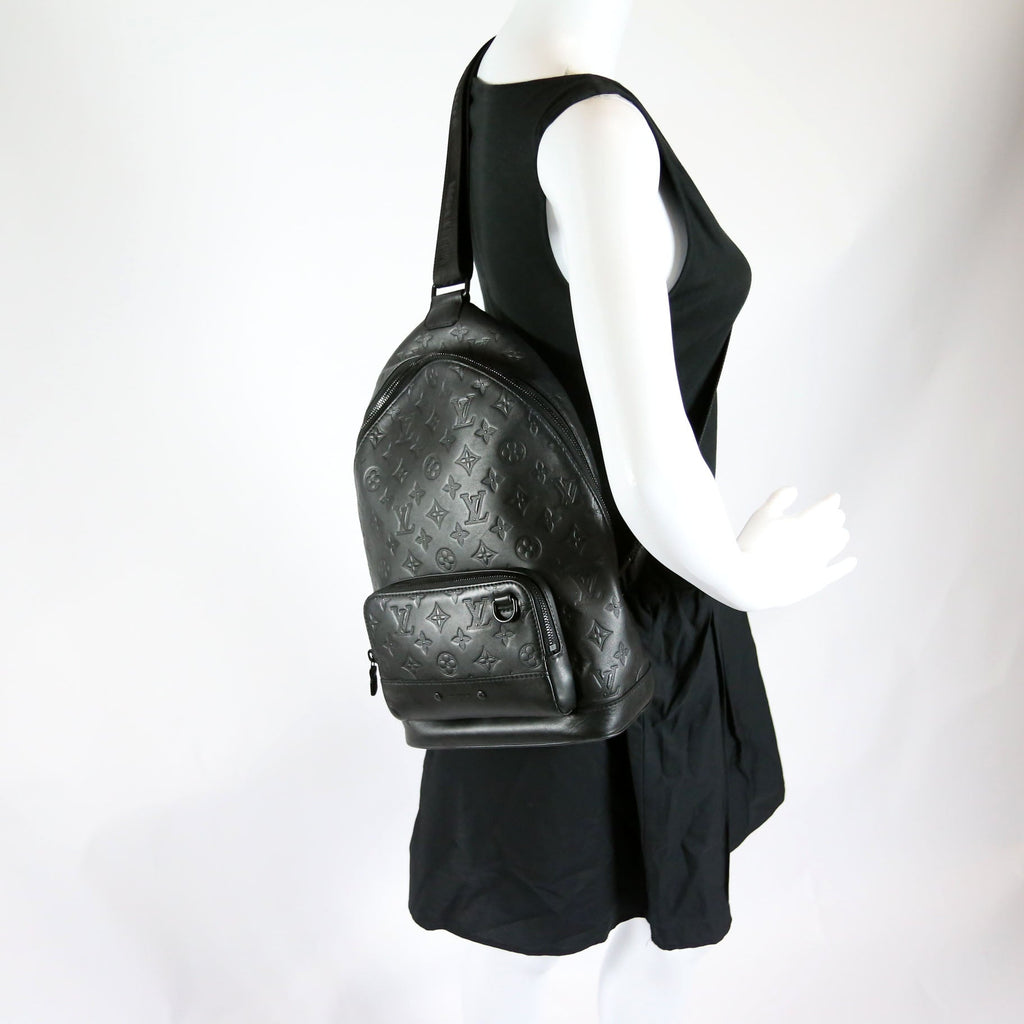 Racer Sling Shadow Monogram