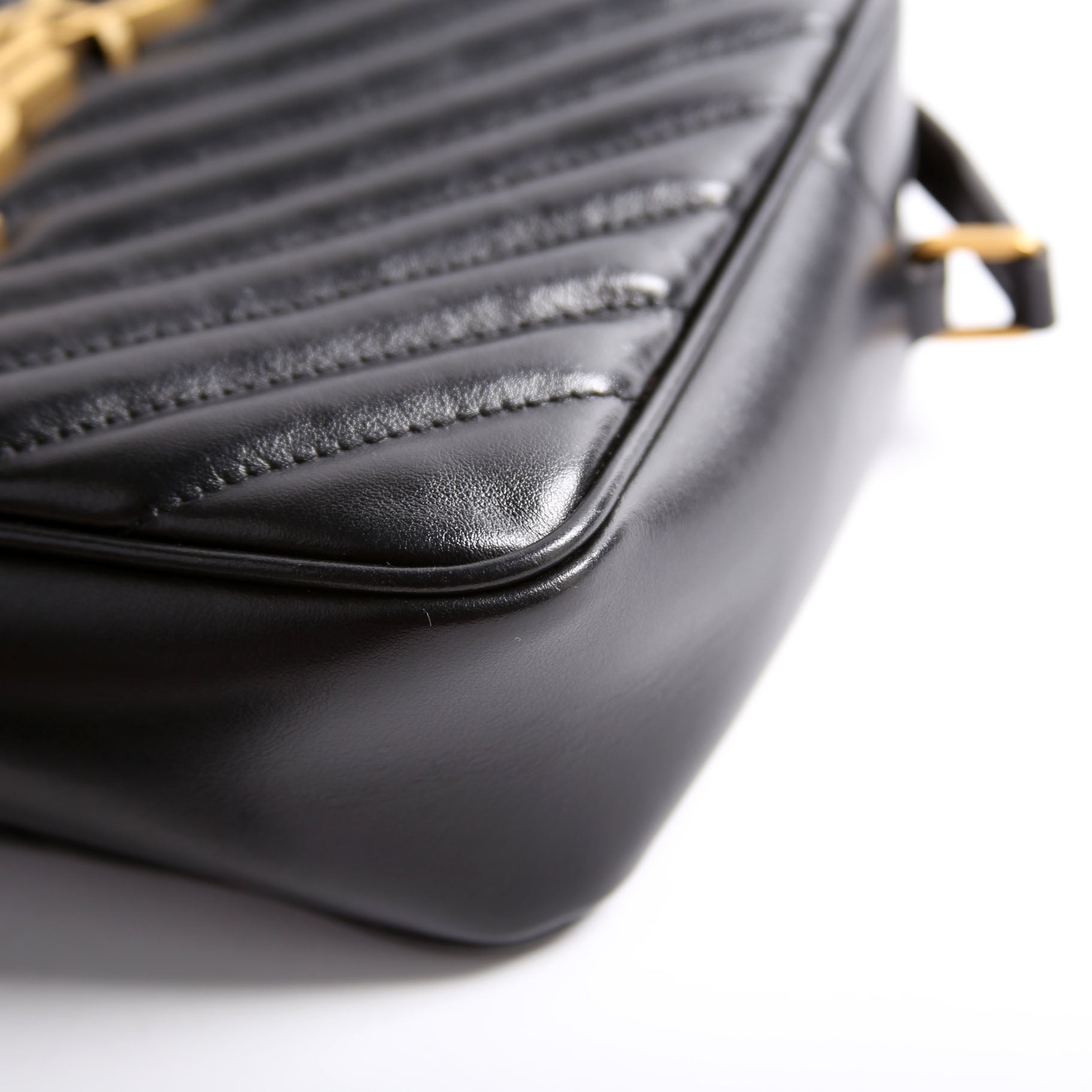 Lou Camera Bag Quilted 574494 Black/Gold