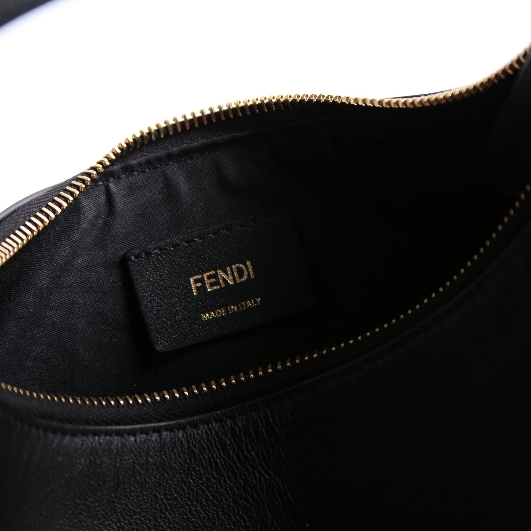 8BR798 Fendigraphy Small Leather Hobo Black