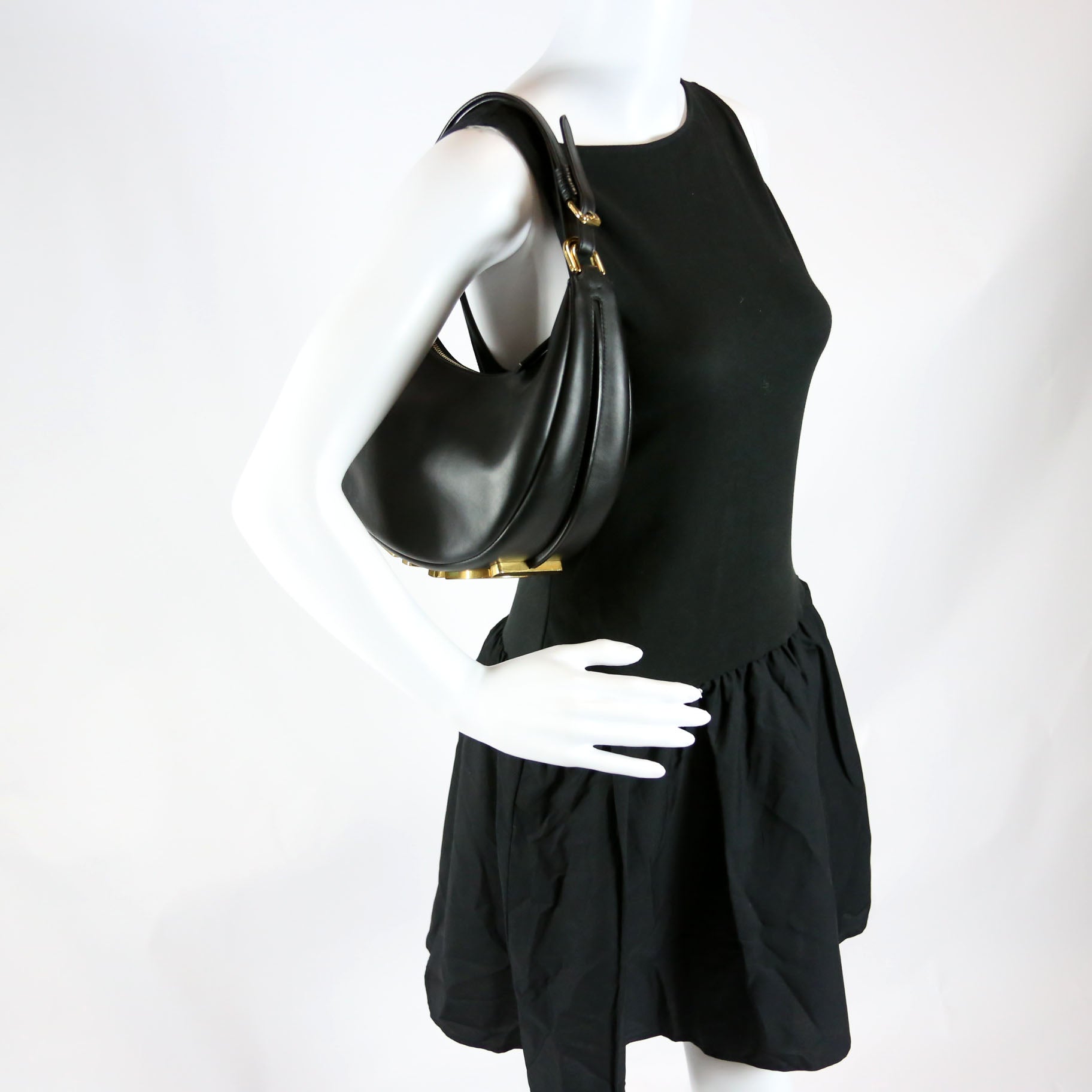 8BR798 Fendigraphy Small Leather Hobo Black