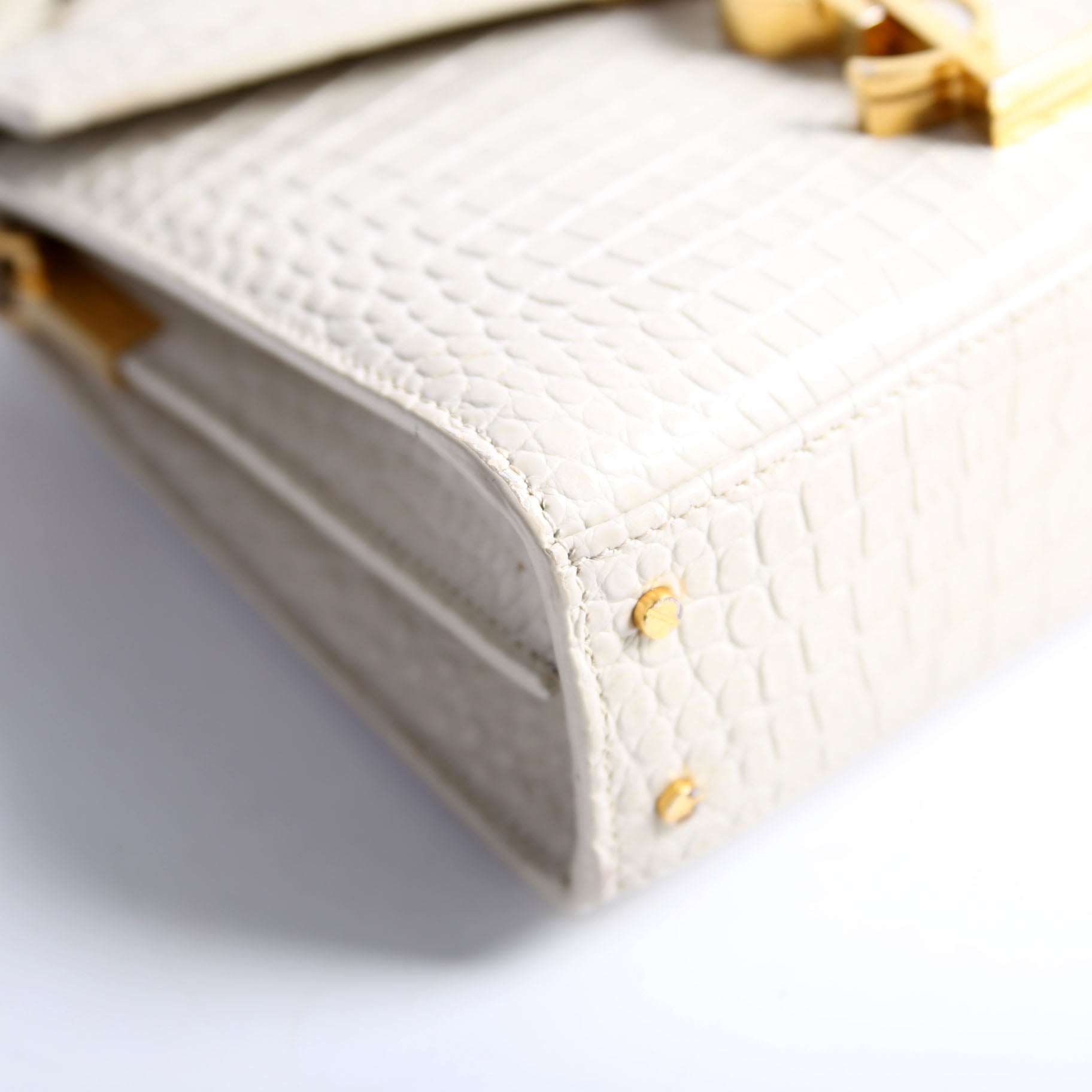 623930 Cassandra Croc Embossed Top Handle Cream