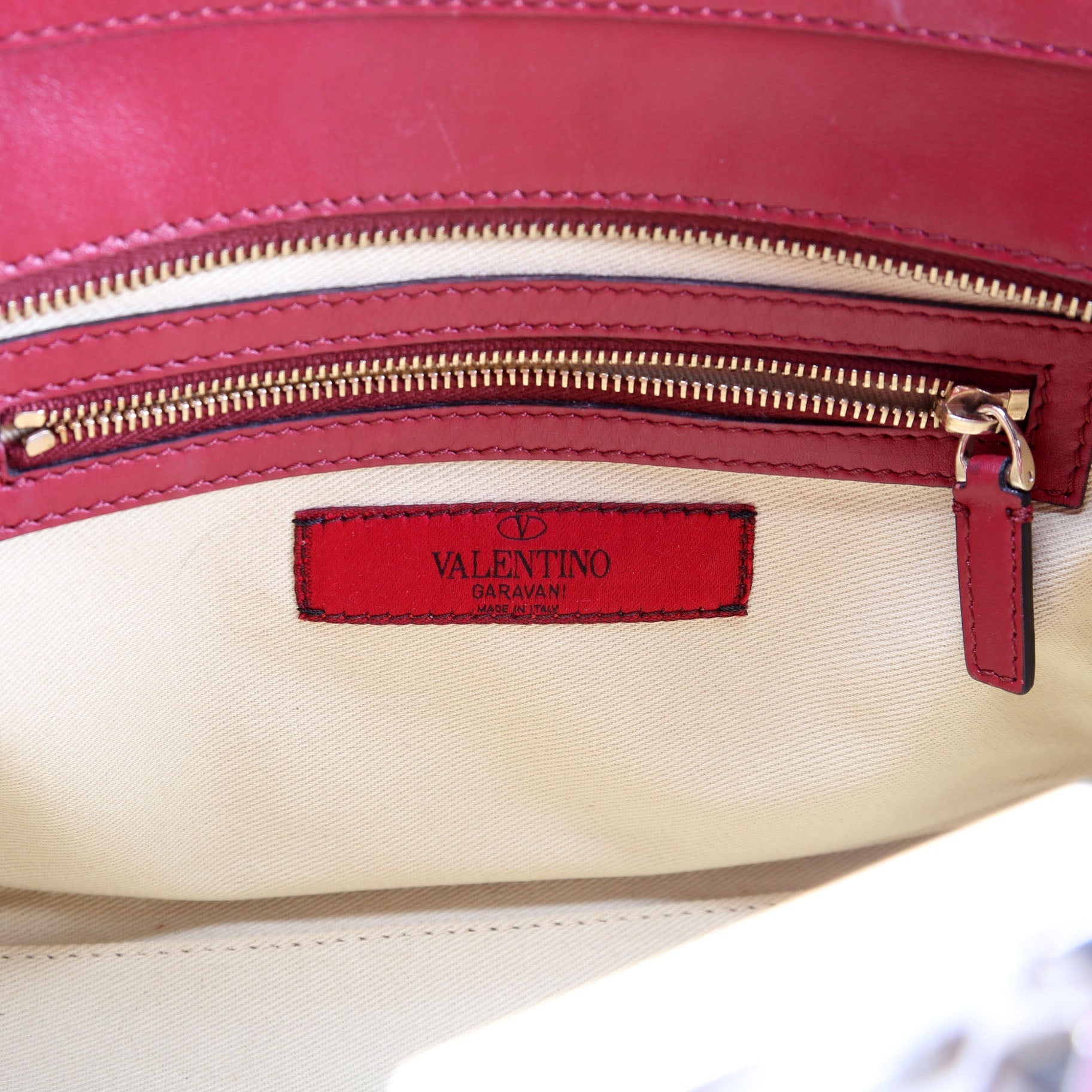 Rockstud Double Handle Tote Small Maroon