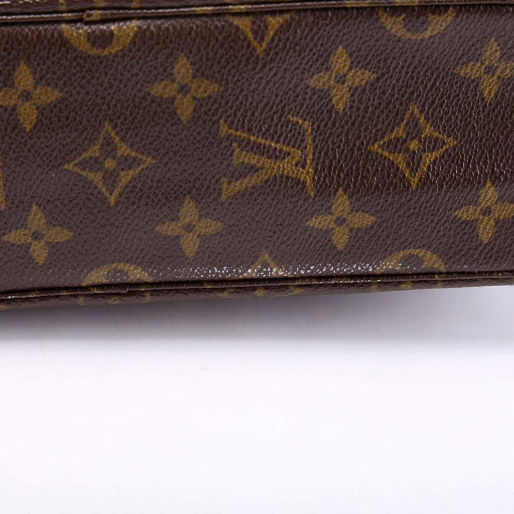 Trousse Toilette 28 Monogram