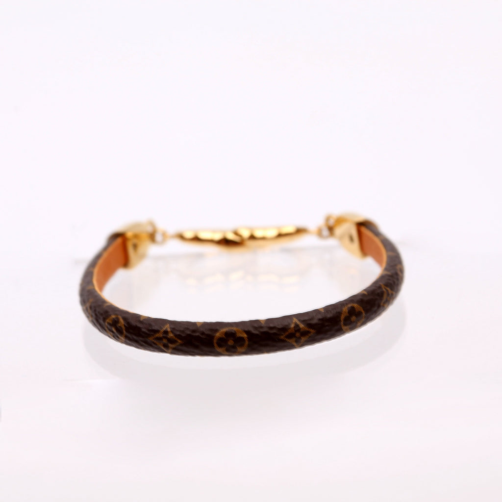 Say Yes Monogram Bracelet Size 19