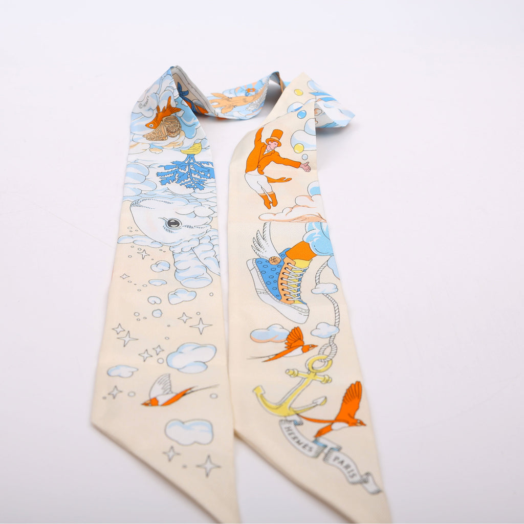 Sur Mon Nuage Twilly Silk Scarf