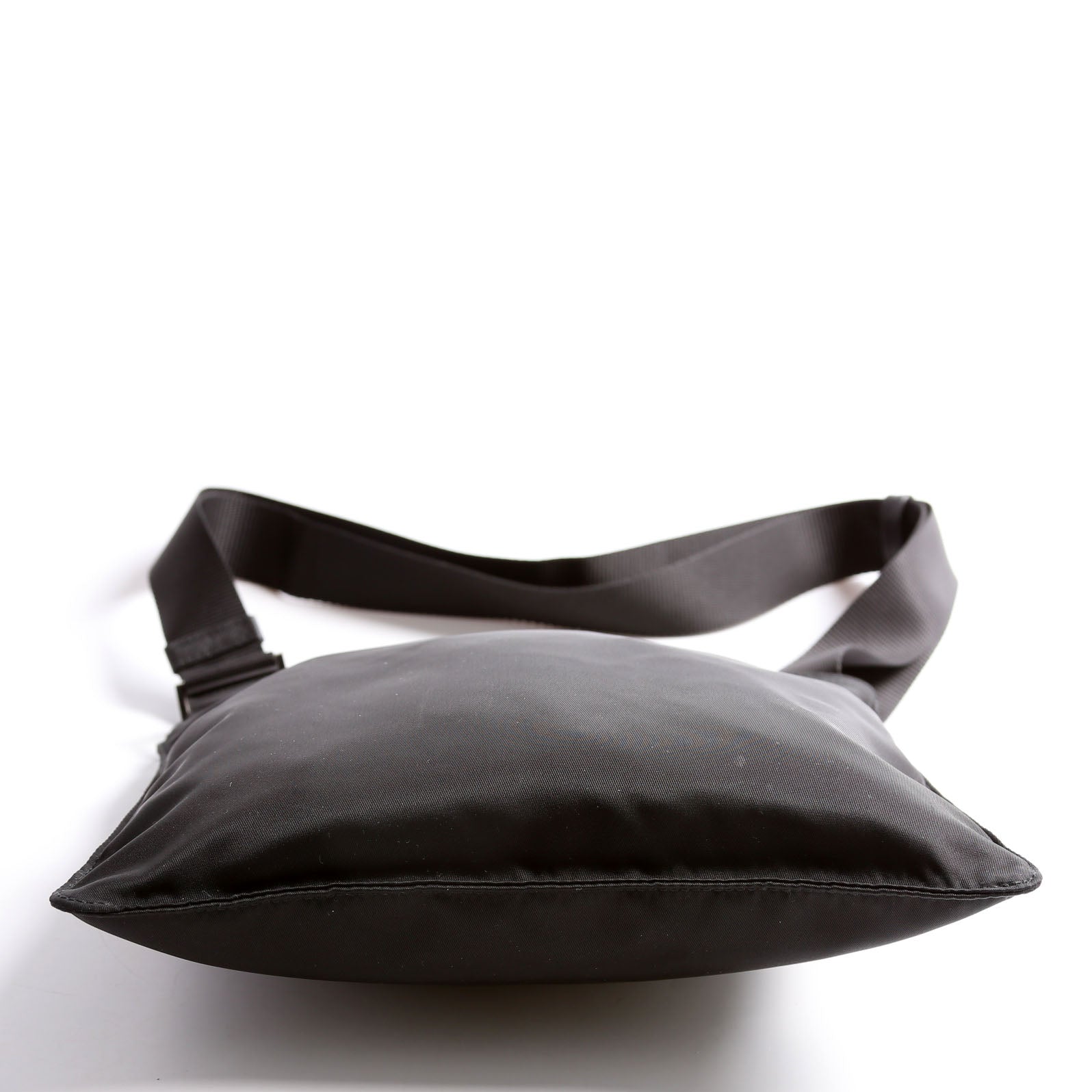 1BH978 Re-nylon/Saffiano Shoulder Bag Black