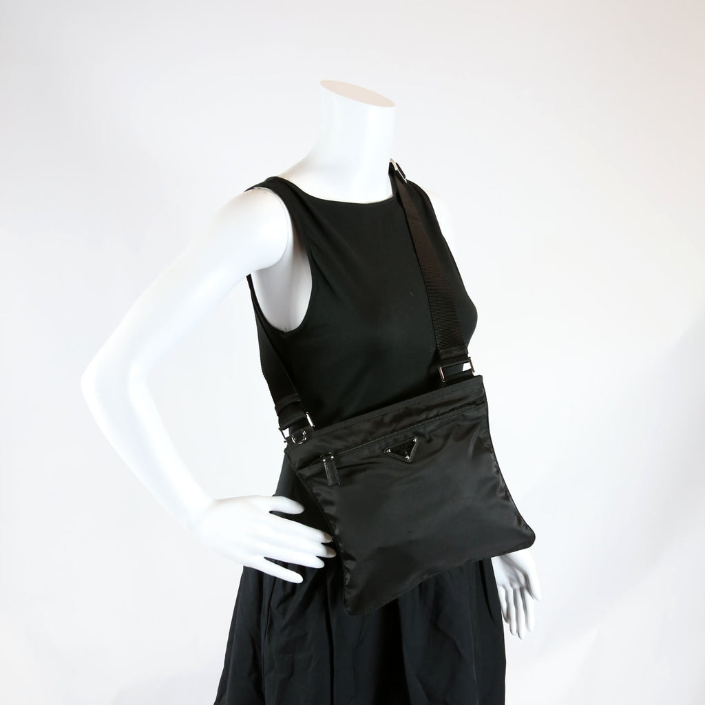 1BH978 Re-nylon/Saffiano Shoulder Bag Black