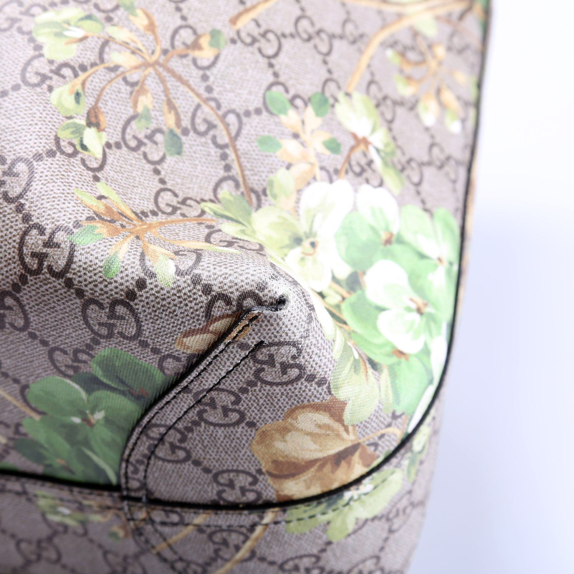 368568 GG Blooms Reverse Medium Tote Beige/Green/Black