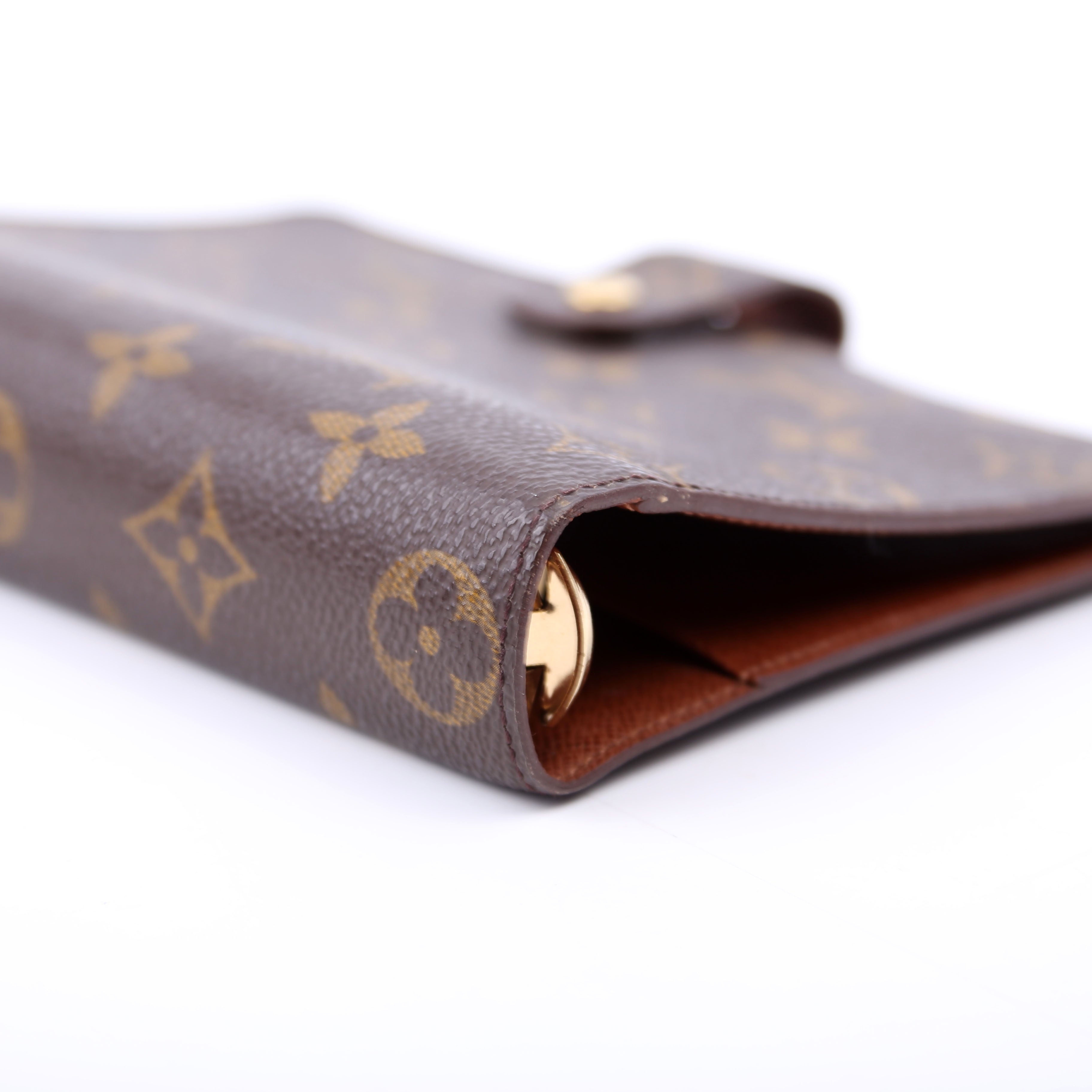 Agenda Medium Ring Monogram