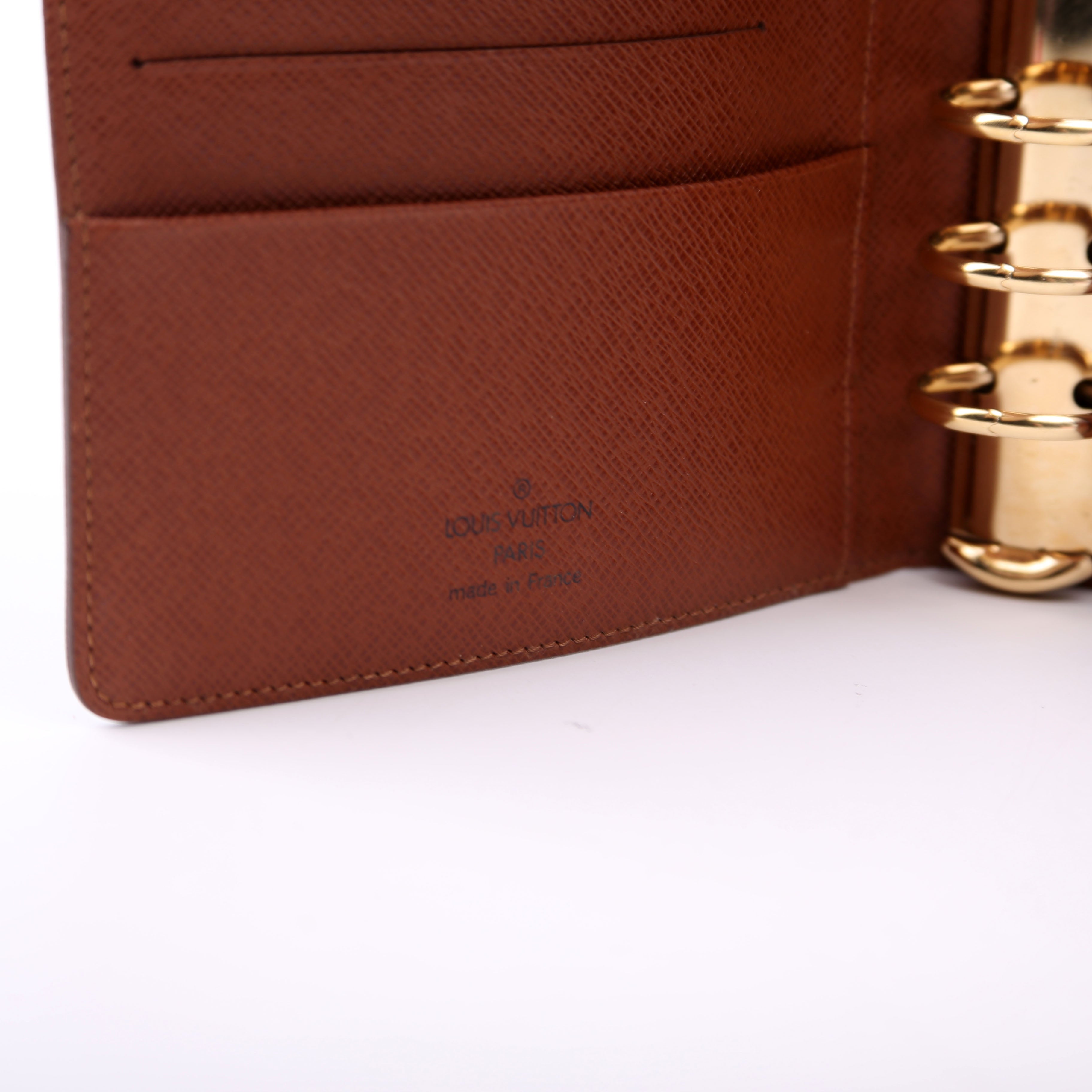 Agenda Medium Ring Monogram
