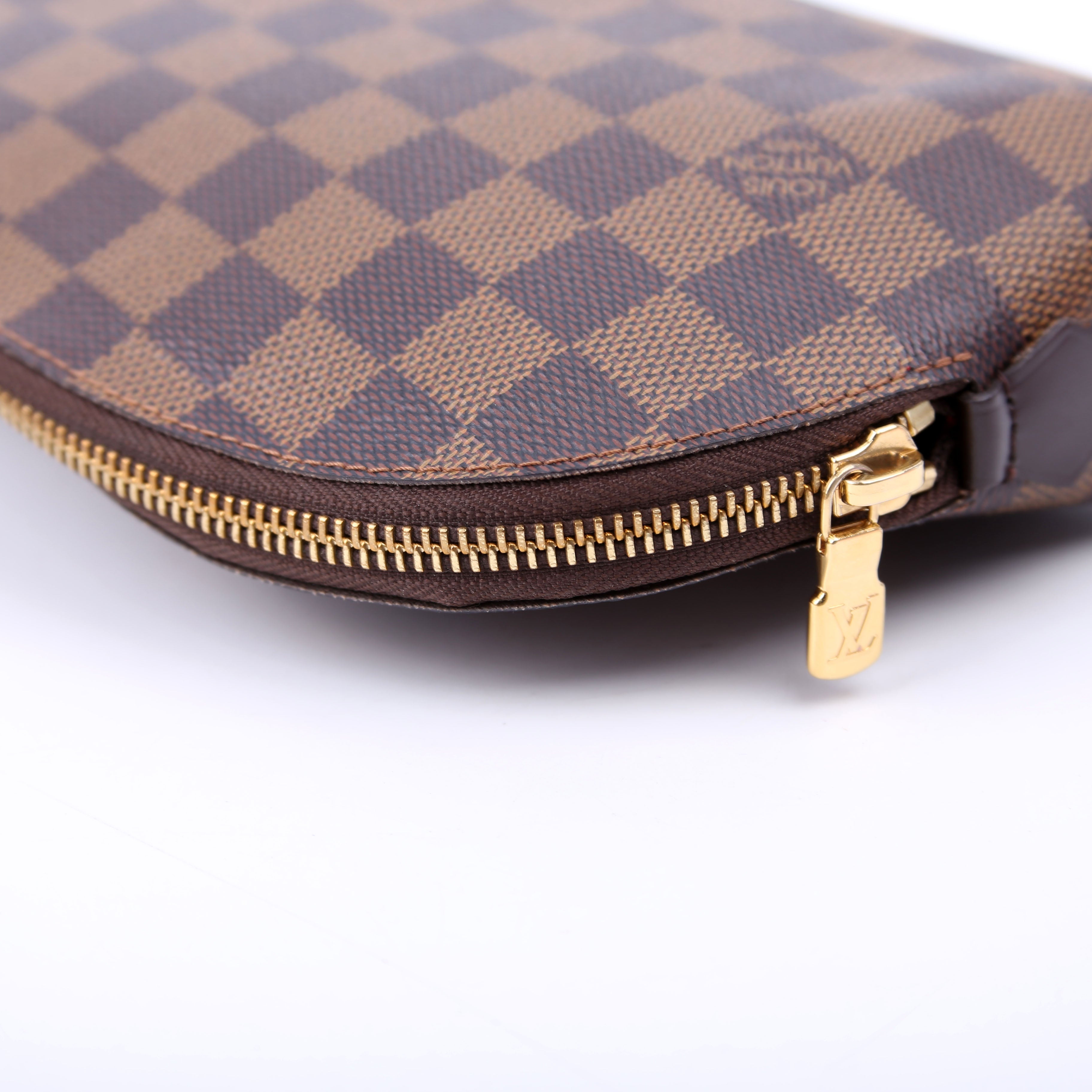 Cosmetic Pouch GM Damier Ebene