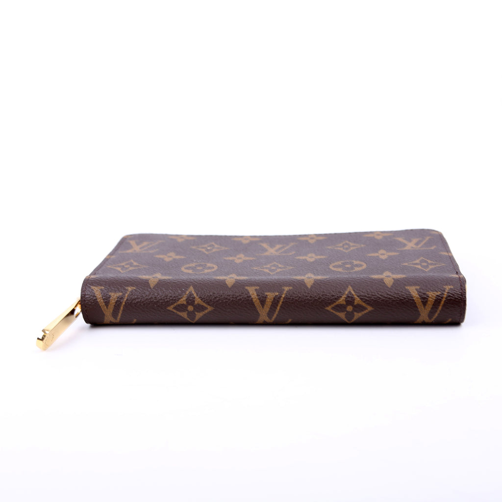 Zippy Wallet Monogram