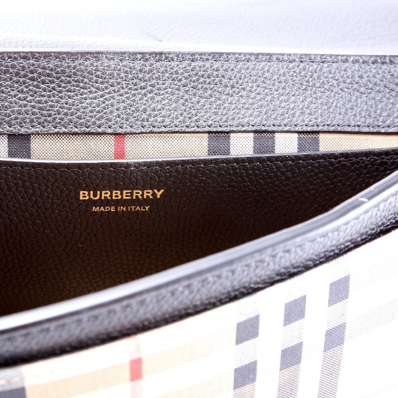 Vintage Check Note Crossbody Bag Black