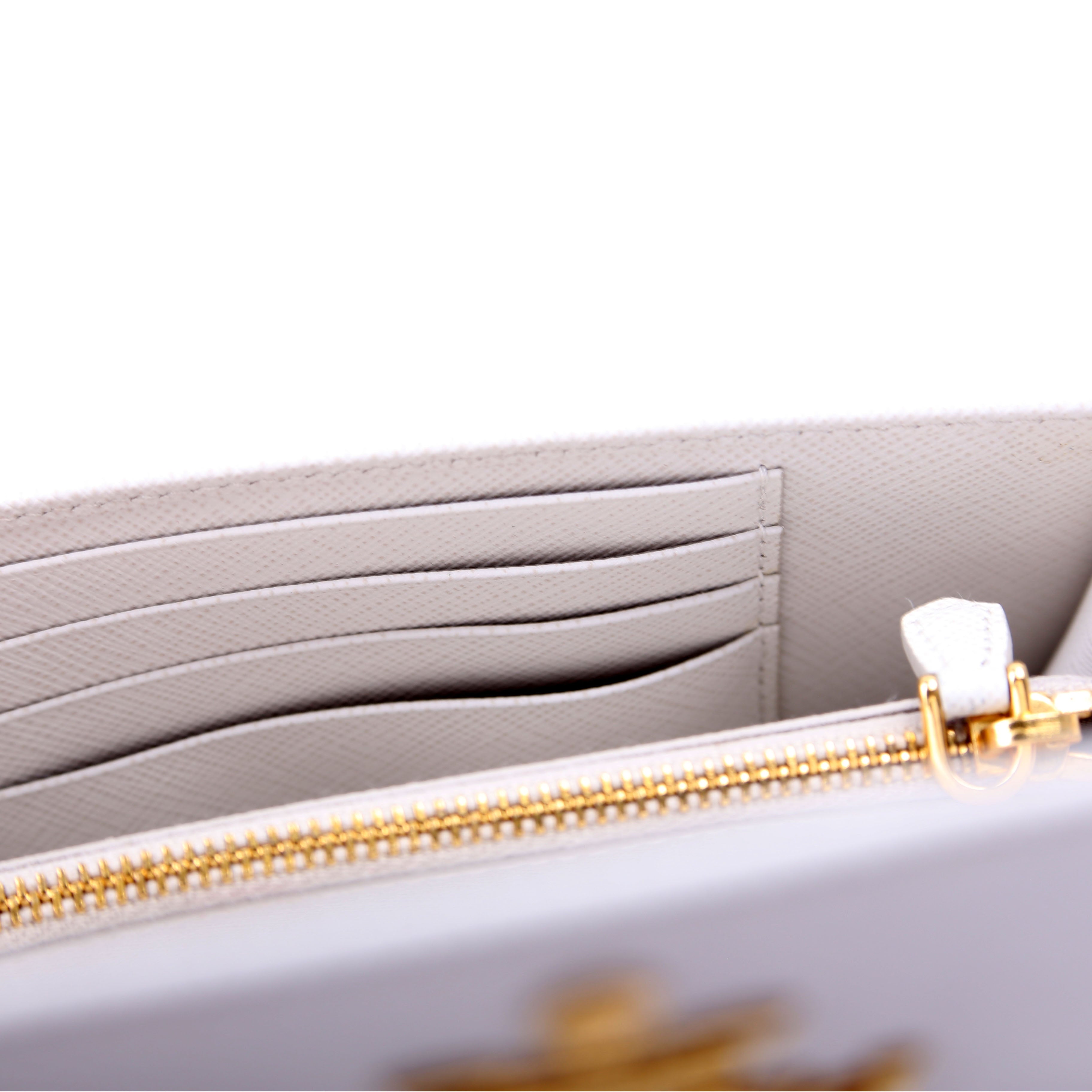 Saffiano Lux Mini Chain Bag Gray
