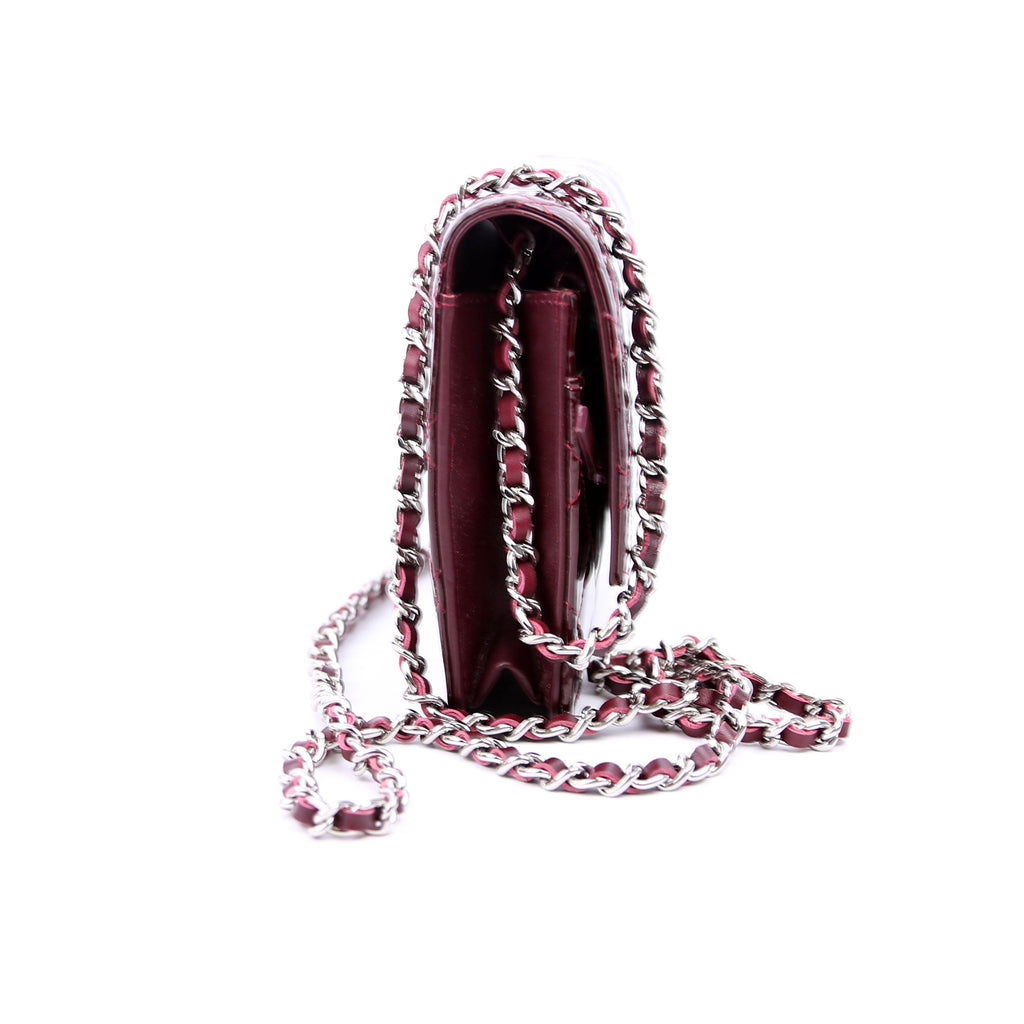 Classic Quilted Clutch Patent 18M Burgundy