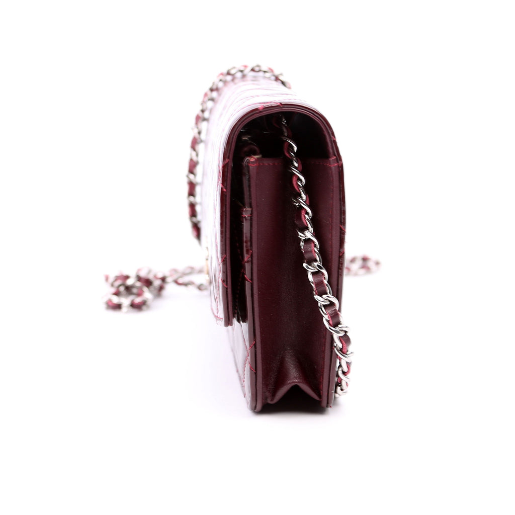 Classic Quilted Clutch Patent 18M Burgundy