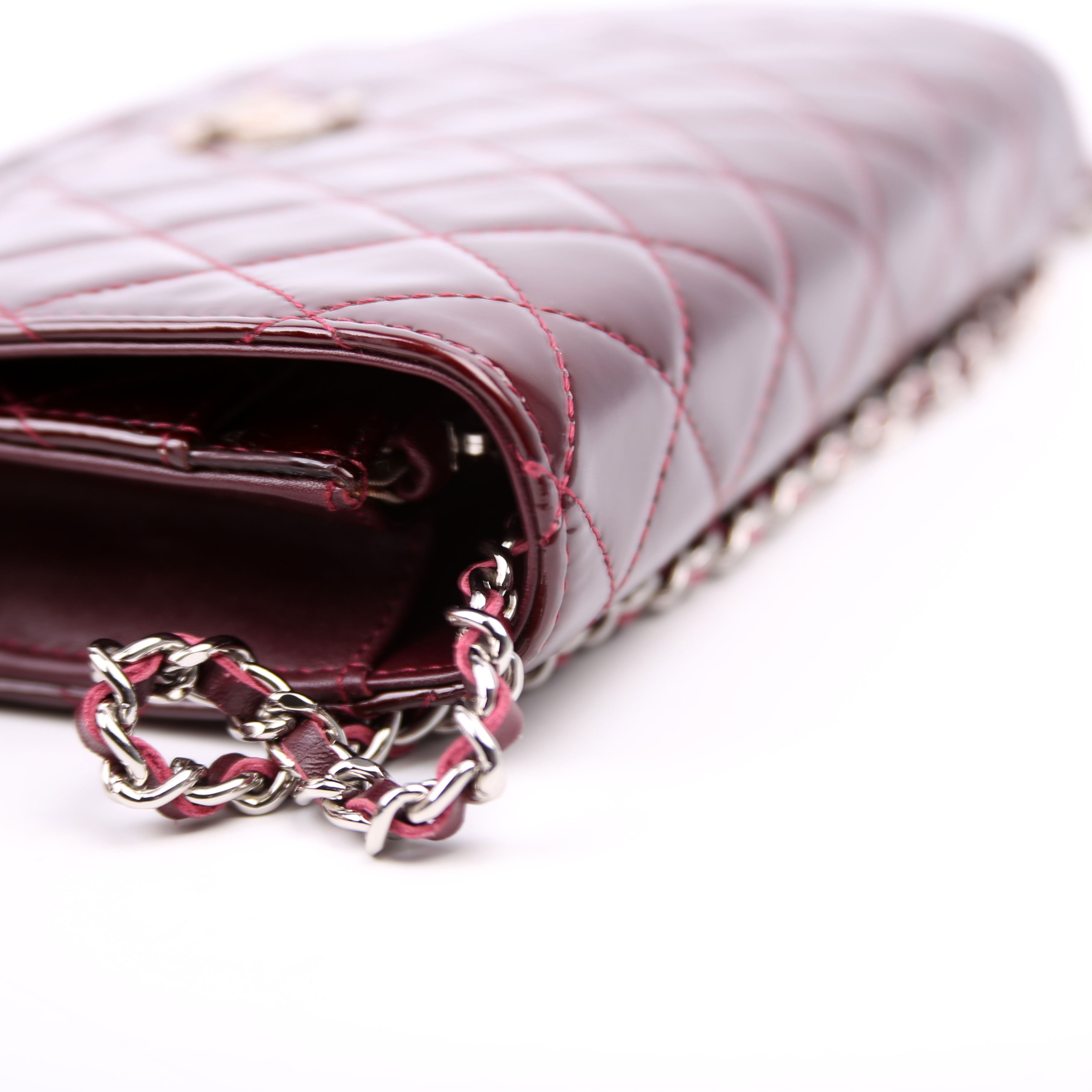 Classic Quilted Clutch Patent 18M Burgundy